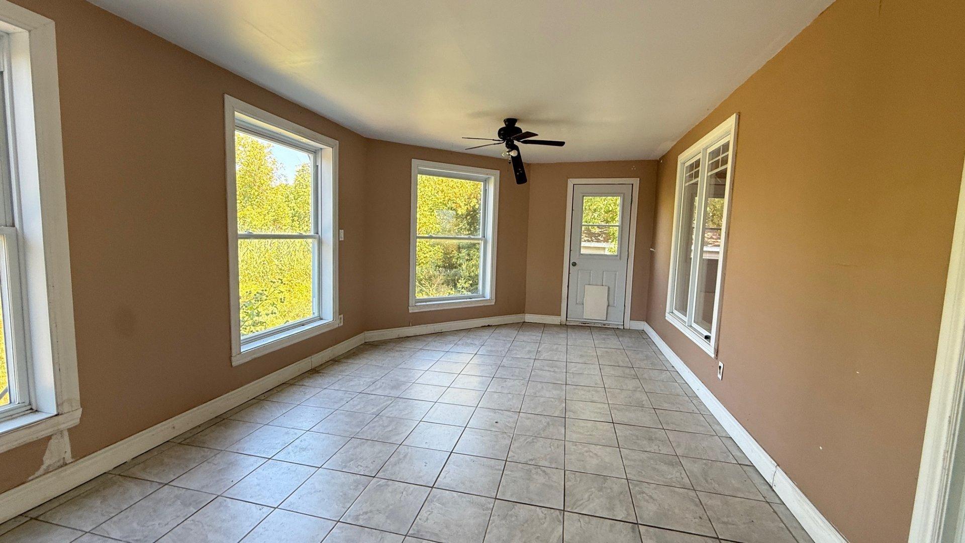 









2482


Ch. Bellerive

,
Carignan,




QC
J3L4J9

