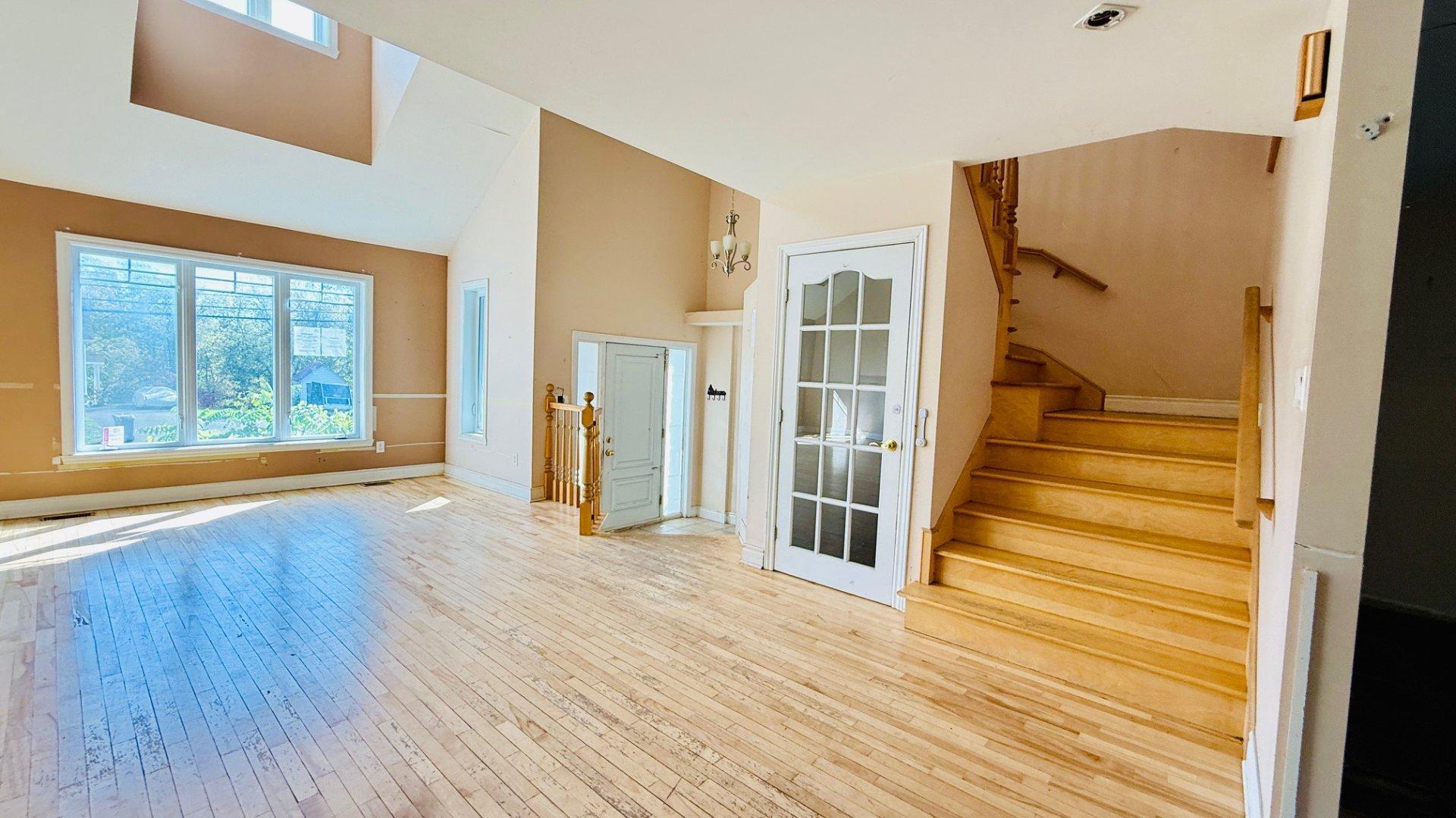 









2482


Ch. Bellerive

,
Carignan,




QC
J3L4J9

