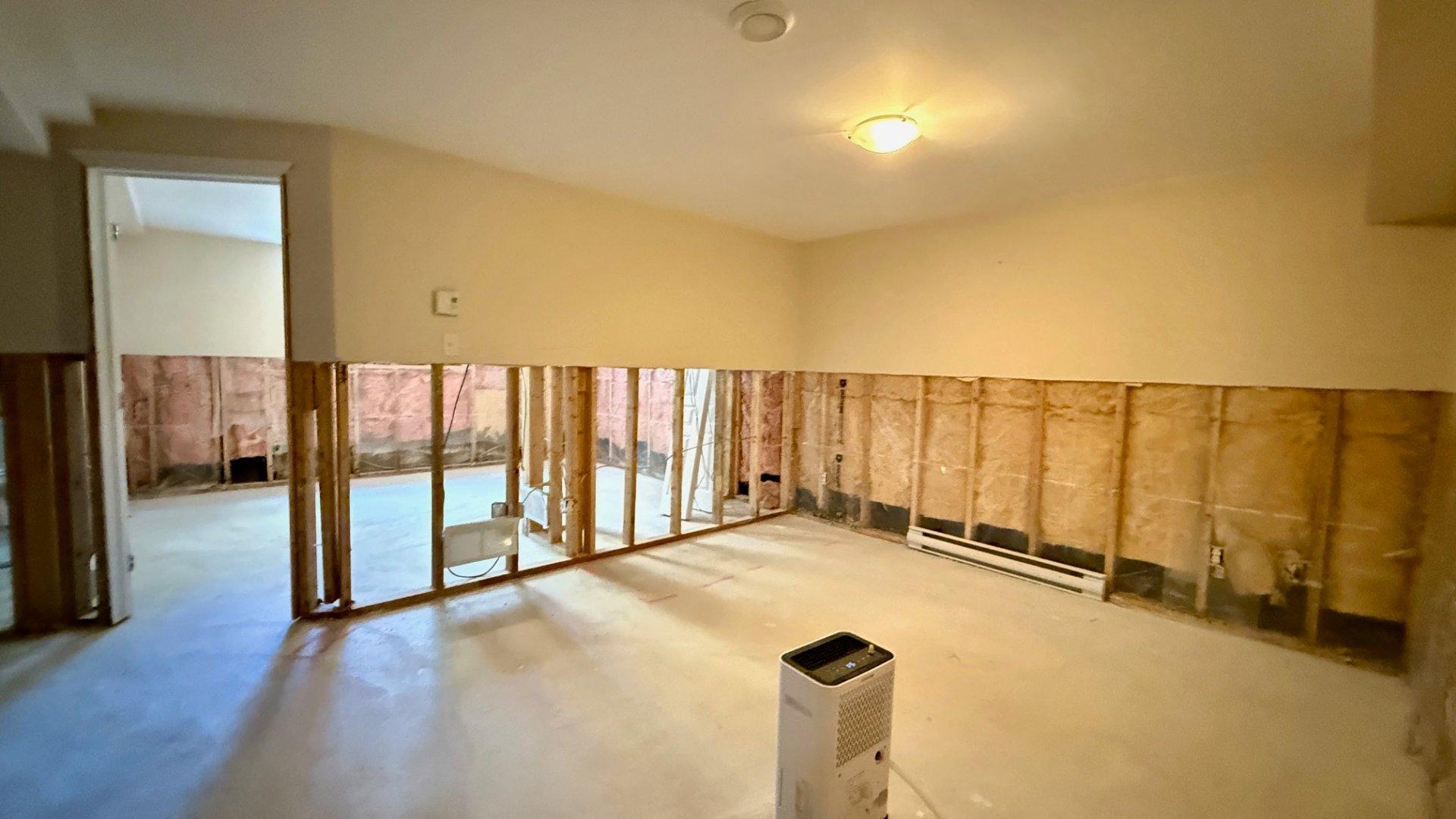 









2482


Ch. Bellerive

,
Carignan,




QC
J3L4J9

