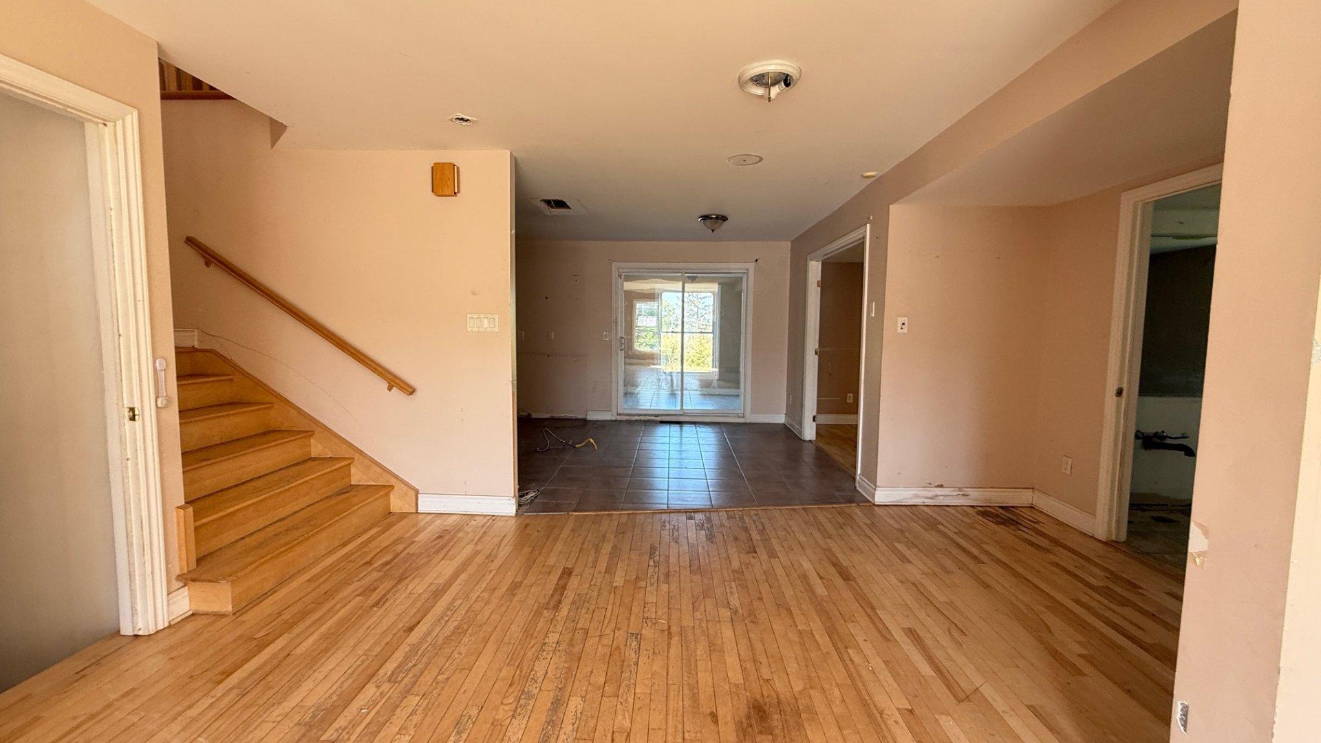 









2482


Ch. Bellerive

,
Carignan,




QC
J3L4J9

