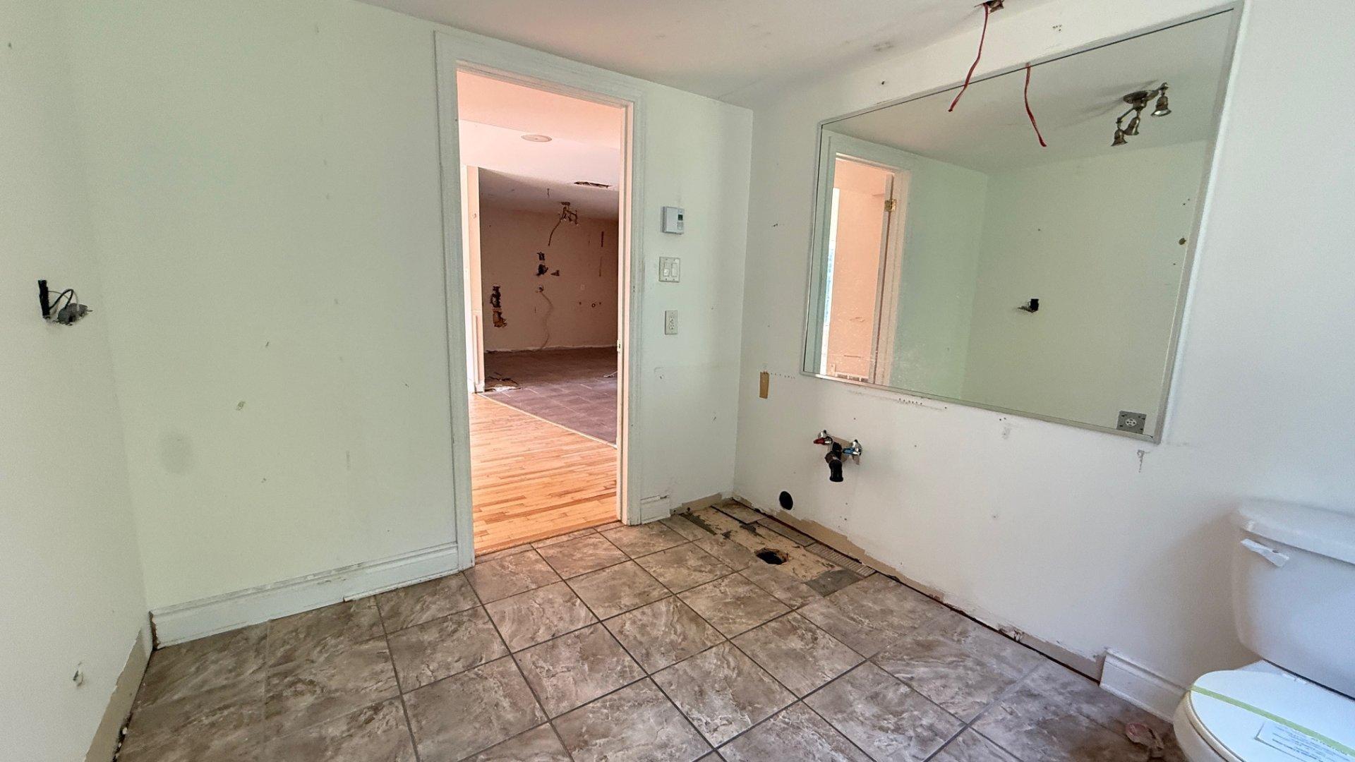 









2482


Ch. Bellerive

,
Carignan,




QC
J3L4J9

