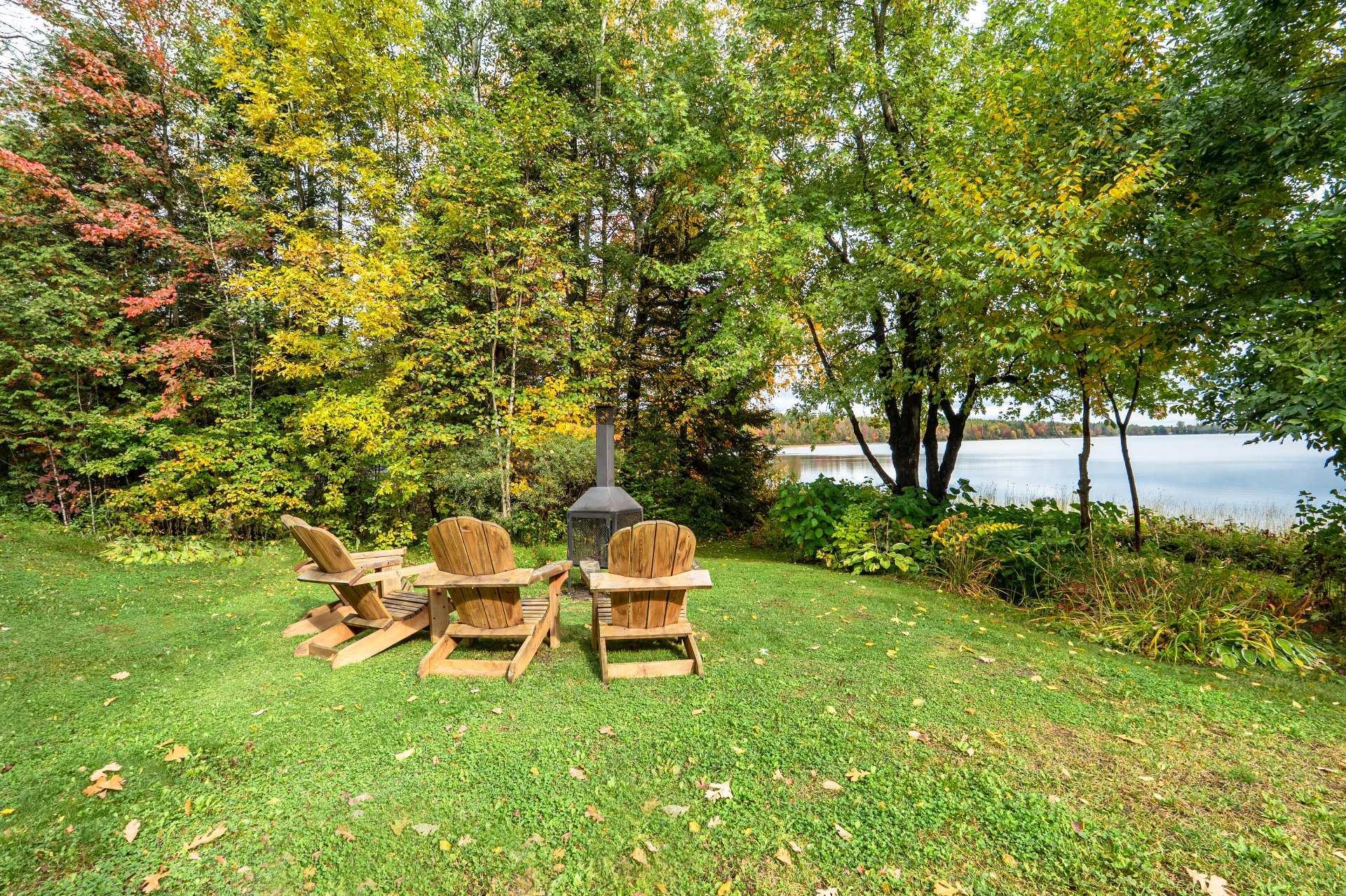 









301


Rg des Granites

,
Stratford,




QC
G0Y1P0

