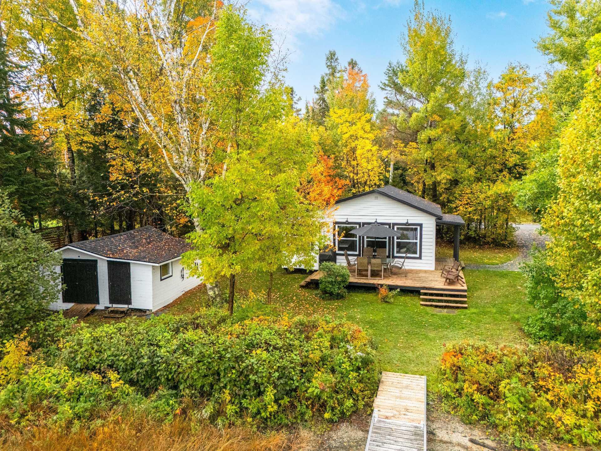 









301


Rg des Granites

,
Stratford,




QC
G0Y1P0

