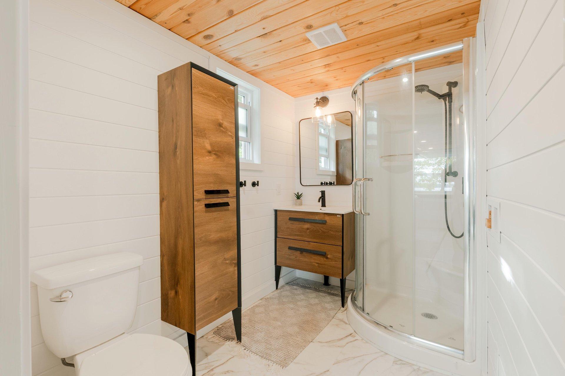 









301


Rg des Granites

,
Stratford,




QC
G0Y1P0

