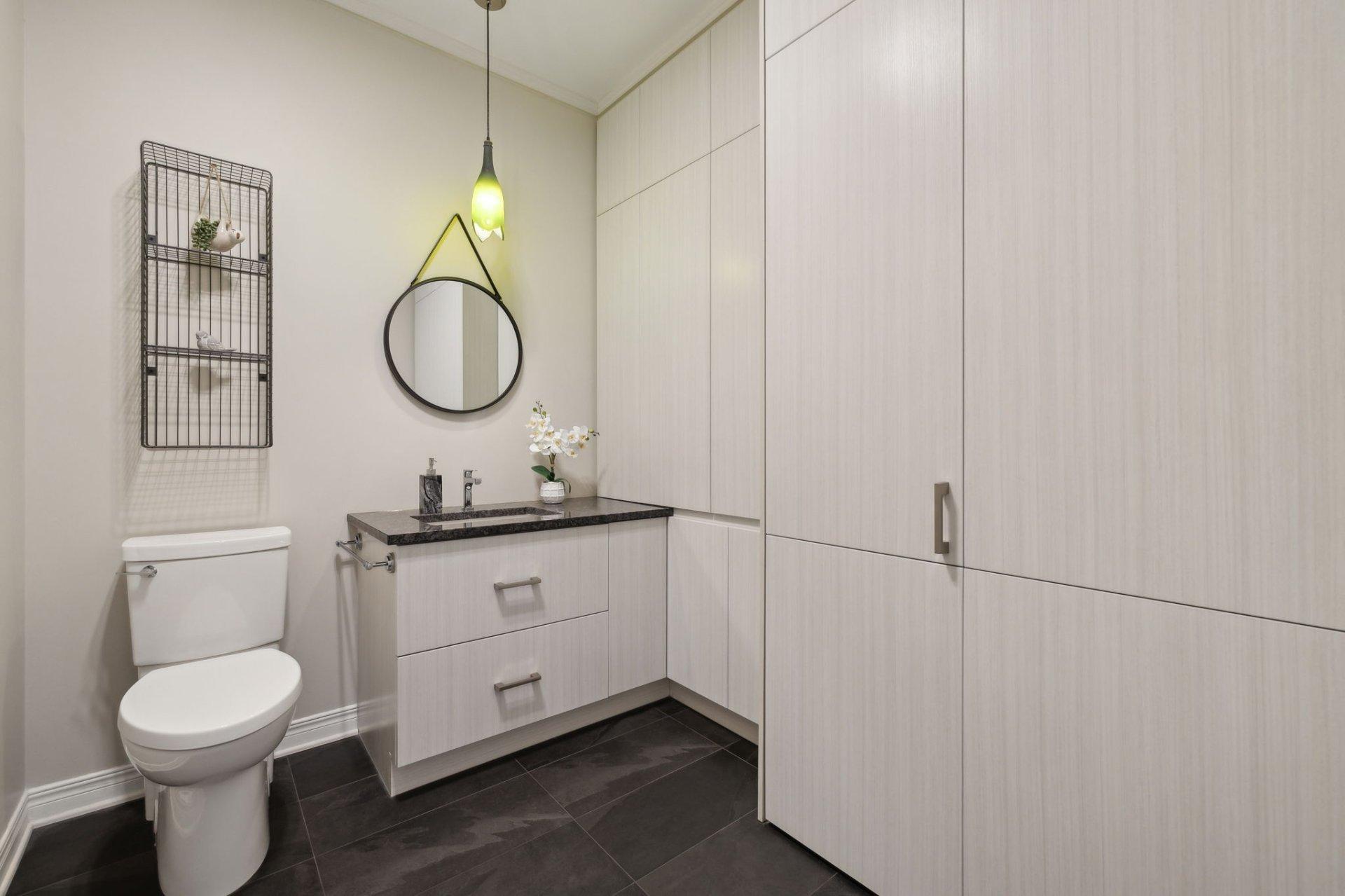 









100


Ch. Fraser

, 403,
Gatineau (Aylmer),




QC
J9H7S9

