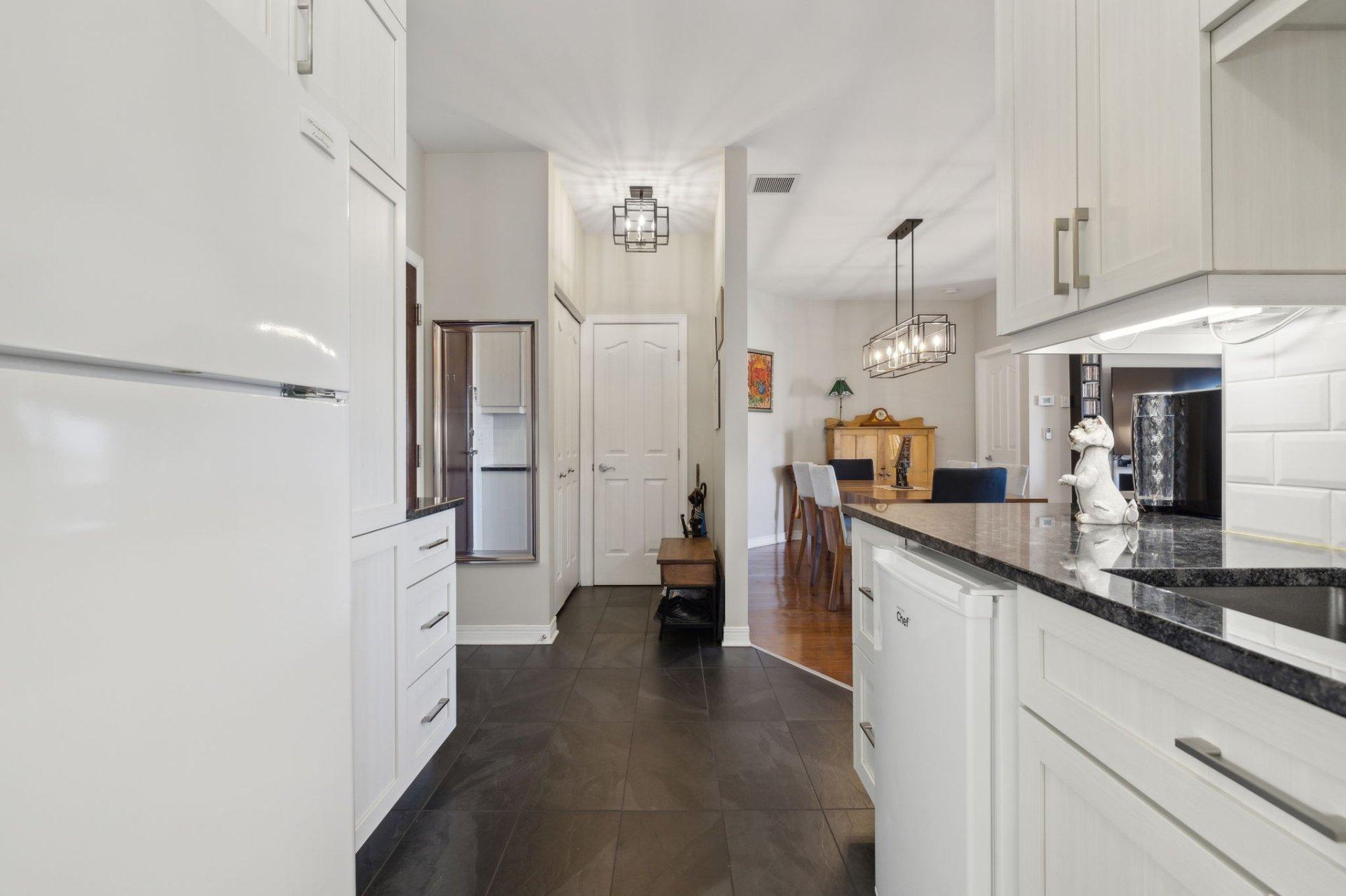 









100


Ch. Fraser

, 403,
Gatineau (Aylmer),




QC
J9H7S9

