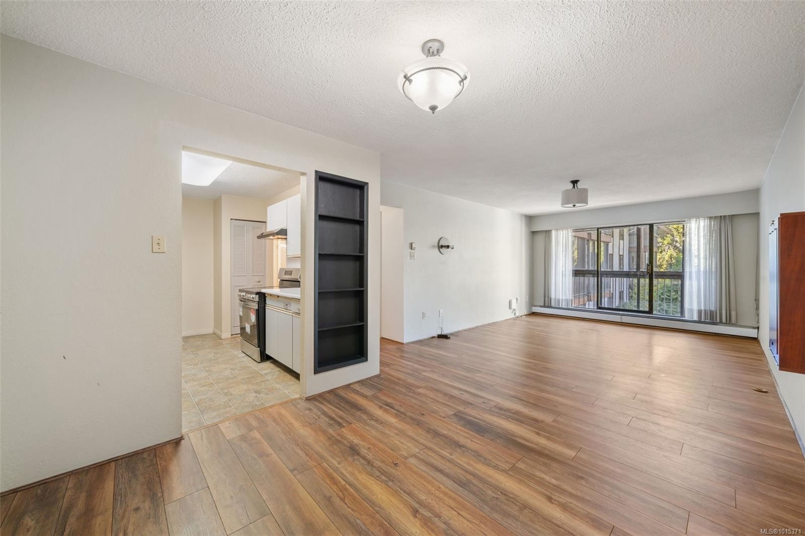 









1005


Mckenzie

Ave, 319,
Saanich,




BC
V8X 4A9

