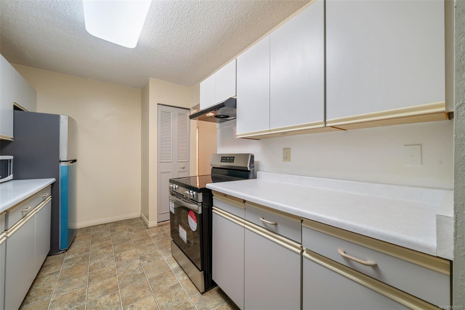 









1005


Mckenzie

Ave, 319,
Saanich,




BC
V8X 4A9


