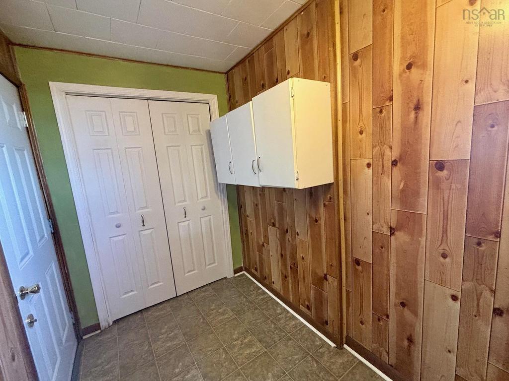 












3057 Hinchey Avenue

,
New Waterford,




NS
B1H 2K5

