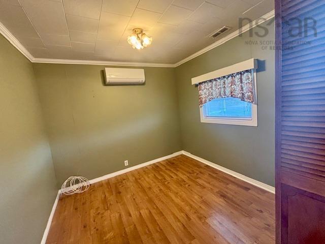 












3057 Hinchey Avenue

,
New Waterford,




NS
B1H 2K5

