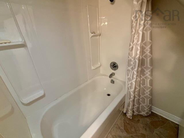 












3057 Hinchey Avenue

,
New Waterford,




NS
B1H 2K5

