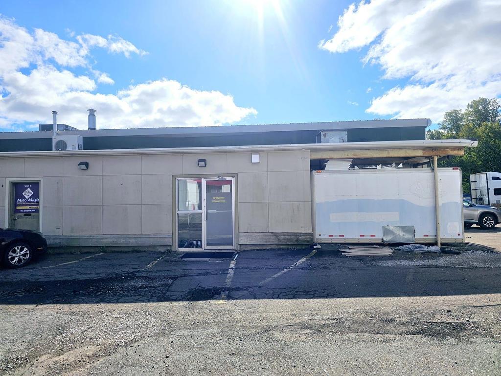 












421 University Avenue

,
Charlottetown,




PE
C1A 4N7

