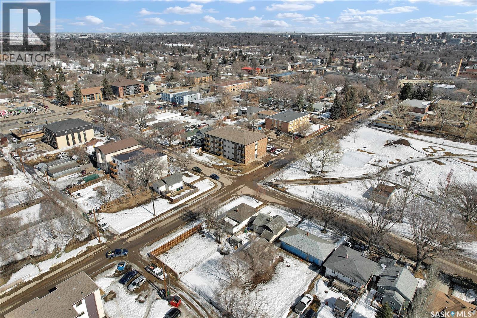 












203 U AVENUE S

,
Saskatoon,




Saskatchewan
S7M1R8

