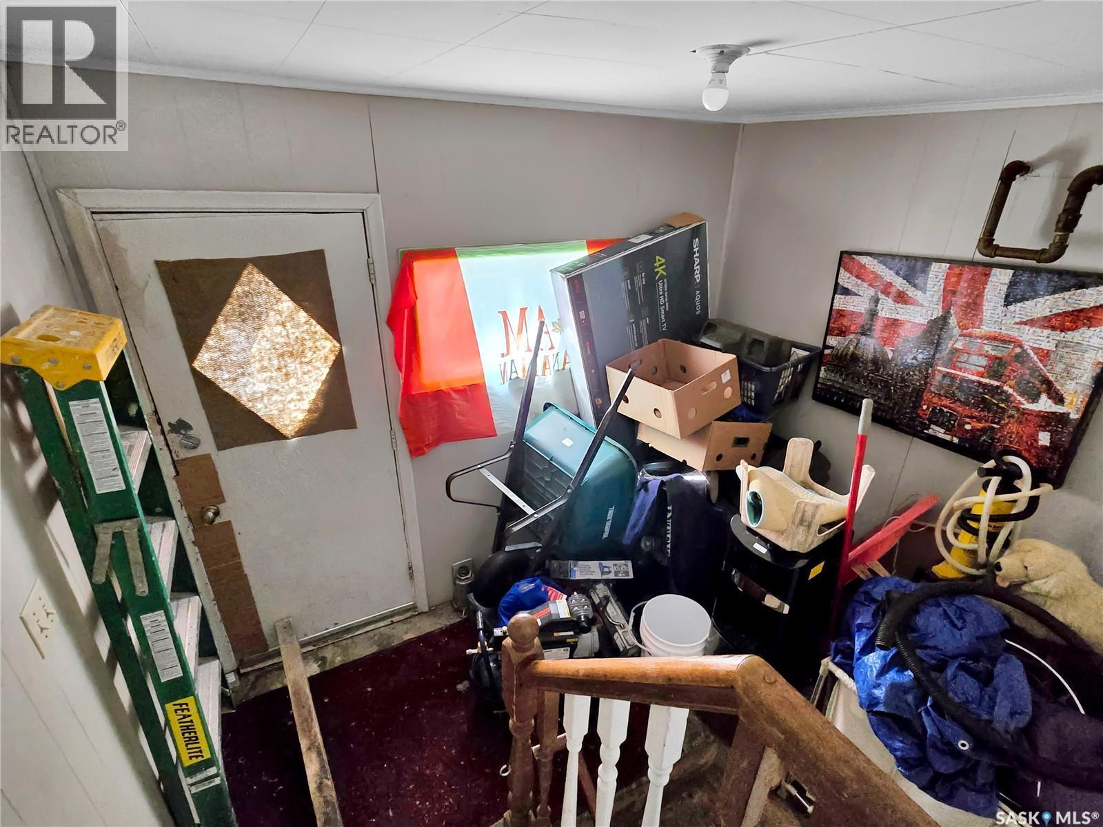 












203 U AVENUE S

,
Saskatoon,




Saskatchewan
S7M1R8

