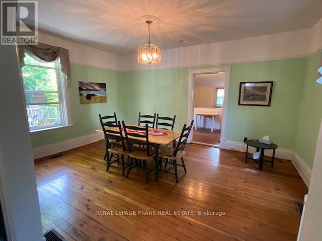 












168 RUBIDGE STREET

,
Peterborough (Town Ward 3),




Ontario
K9J3N7

