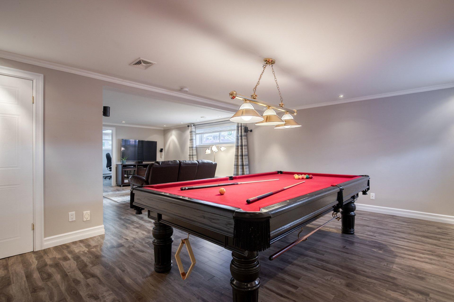 









427

 - 431


Rue François-V.-Malhiot

,
Boucherville,




QC
J4B7X1

