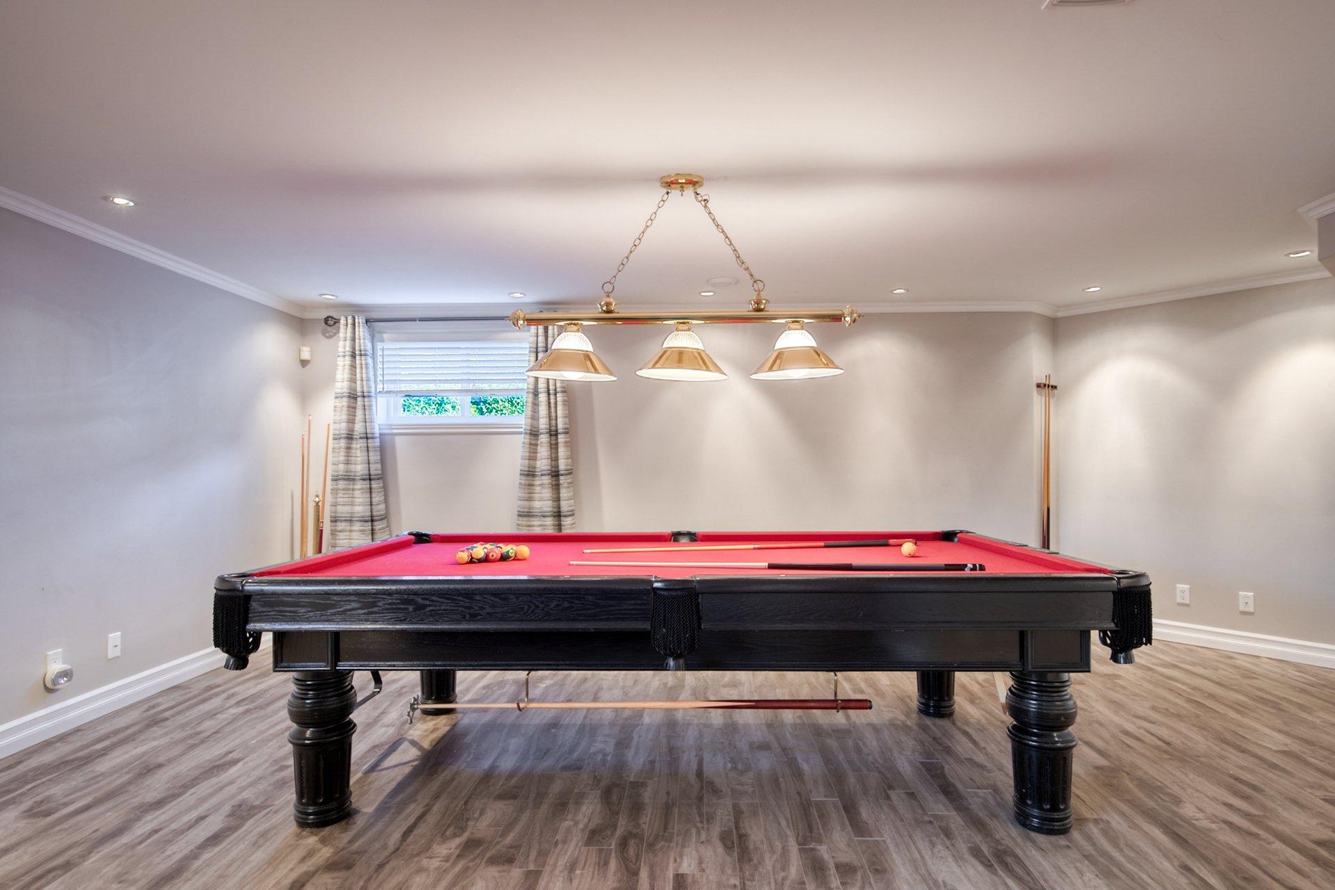 









427

 - 431


Rue François-V.-Malhiot

,
Boucherville,




QC
J4B7X1

