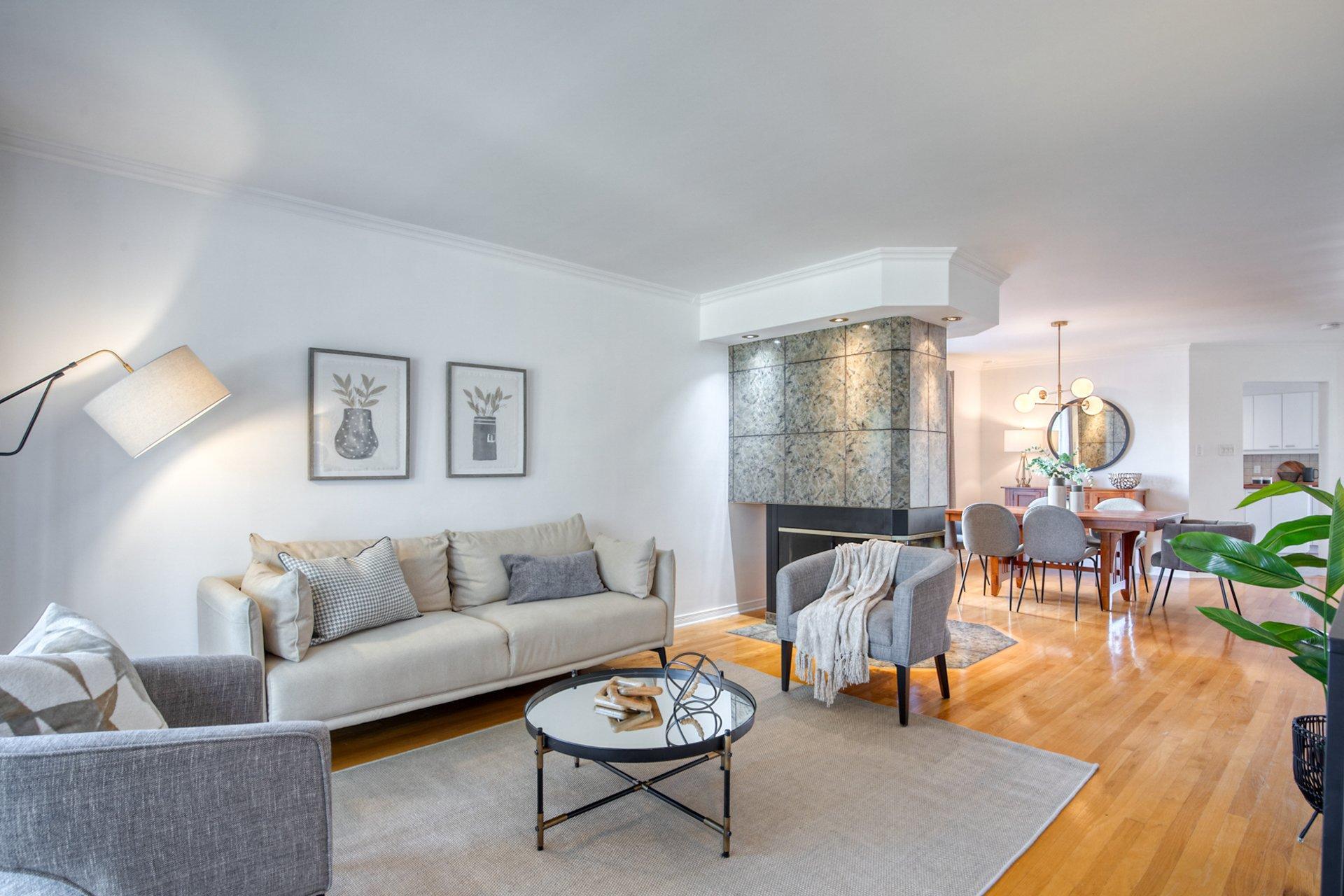 









427

 - 431


Rue François-V.-Malhiot

,
Boucherville,




QC
J4B7X1

