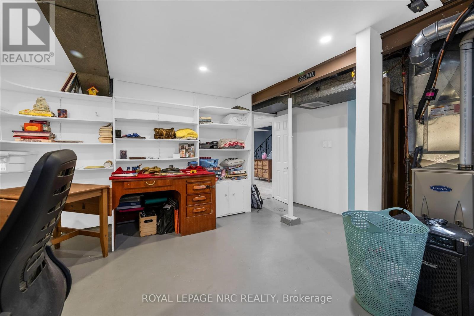 












442 BUNTING ROAD

,
St. Catharines (Carlton/Bunting),




Ontario
L2M3Z4

