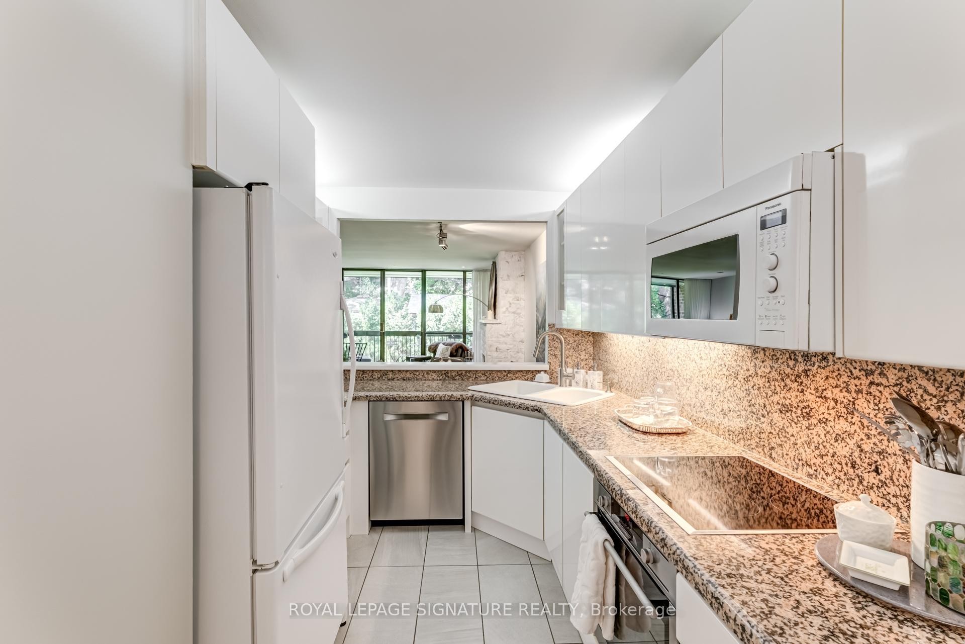 









142


Pears

Avenue, B2,
Toronto,




ON
M5R 1T2

