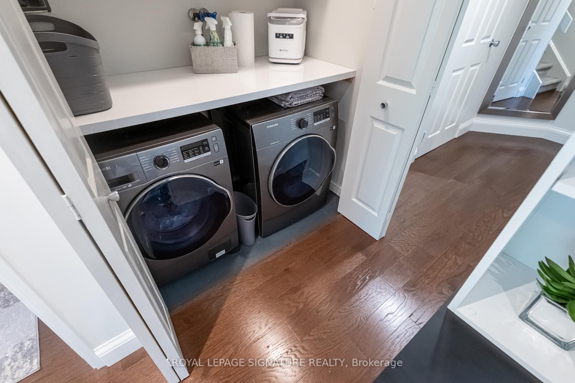 









142


Pears

Avenue, B2,
Toronto,




ON
M5R 1T2

