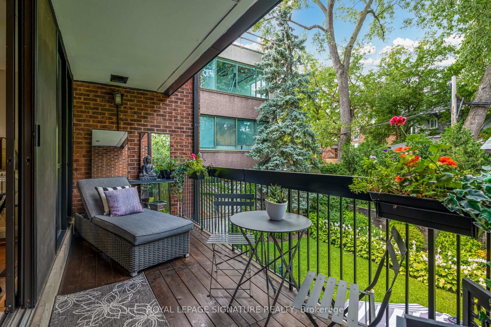 









142


Pears

Avenue, B2,
Toronto,




ON
M5R 1T2

