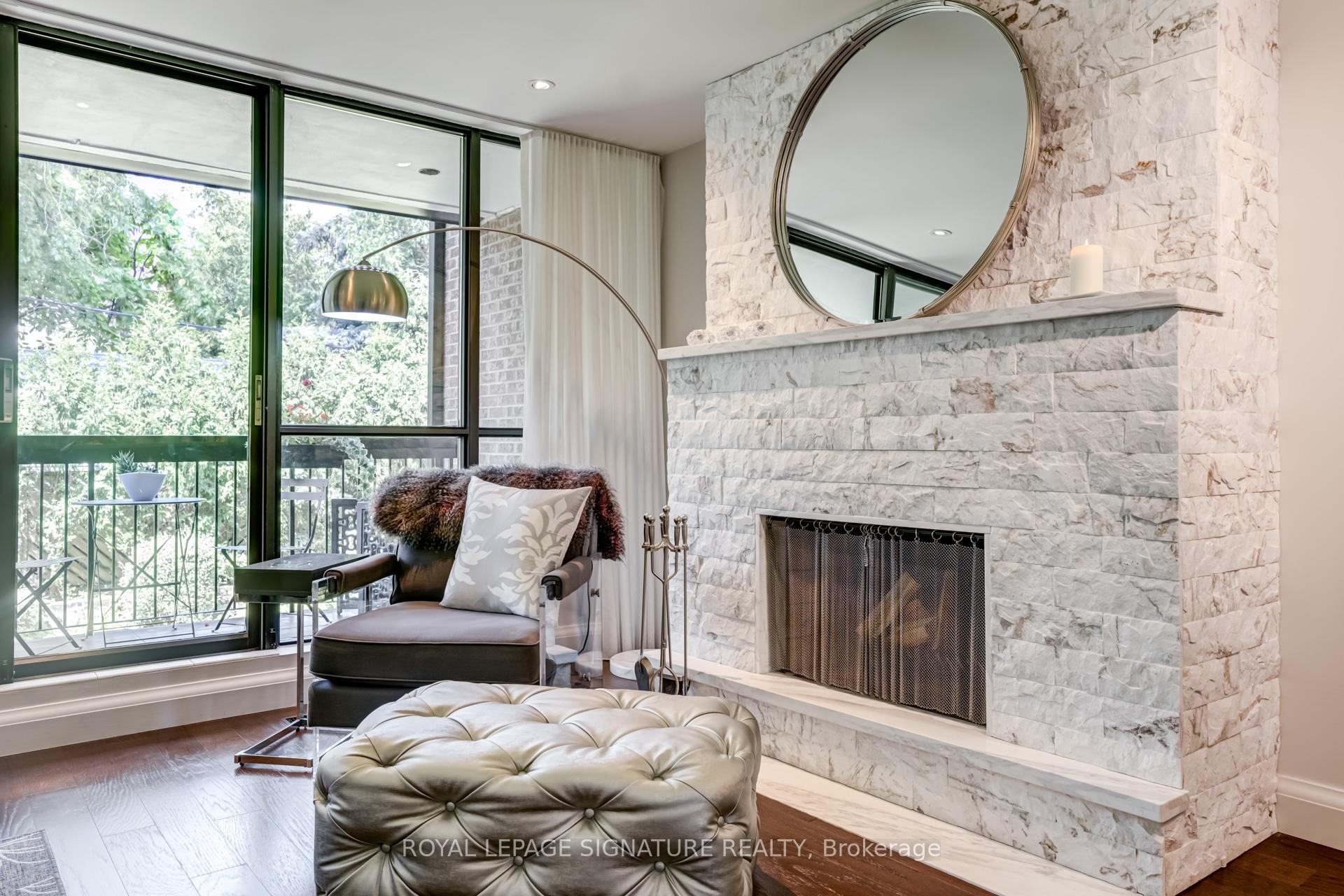 









142


Pears

Avenue, B2,
Toronto,




ON
M5R 1T2

