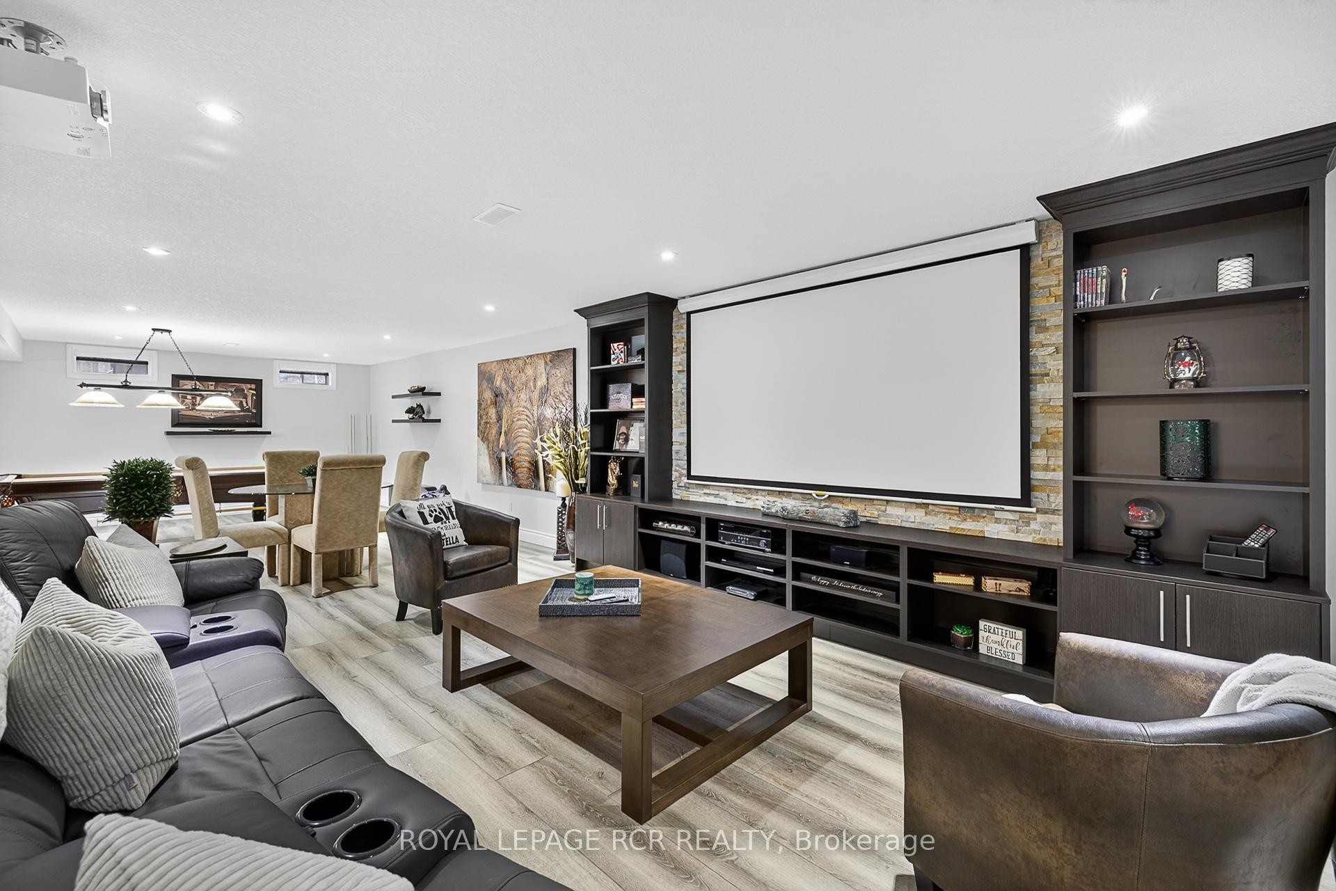 









21


Corvinelli

Drive,
Whitby,




ON
L1M 0G7

