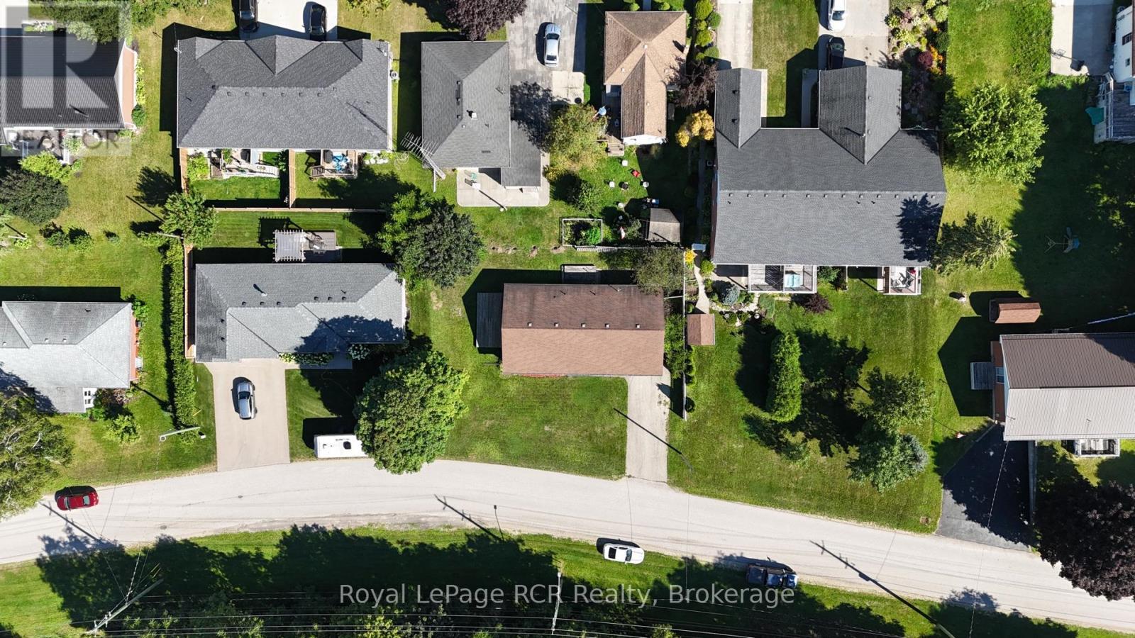 












141 NORTH WATER STREET W

,
Wellington North (Mount Forest),




Ontario
N0G2L3

