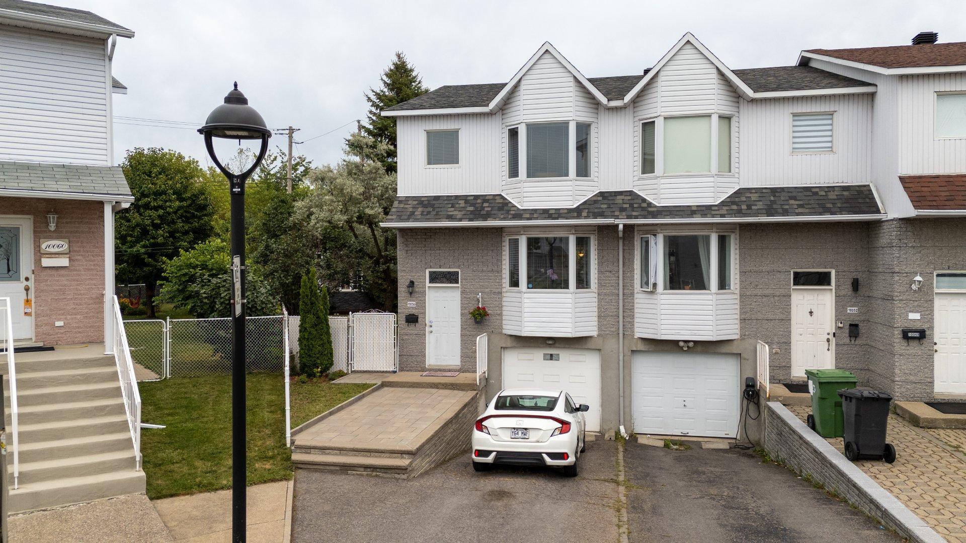









10056


Rue Sylvain-Garneau

,
Montréal (Rivière-des-Prairies/Pointe-aux-Trembles),




QC
H1C2G3

