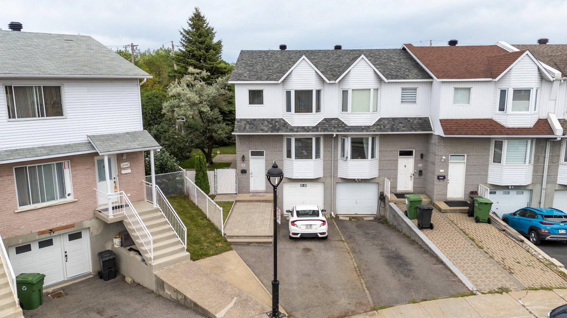 









10056


Rue Sylvain-Garneau

,
Montréal (Rivière-des-Prairies/Pointe-aux-Trembles),




QC
H1C2G3


