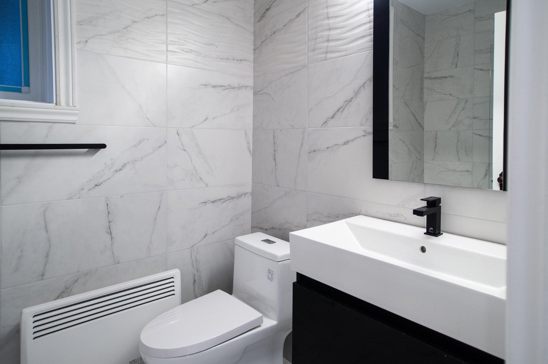 









5053


Av. Victoria

,
Montréal (Côte-des-Neiges/Notre-Dame-de-Grâce),




QC
H3W2N2

