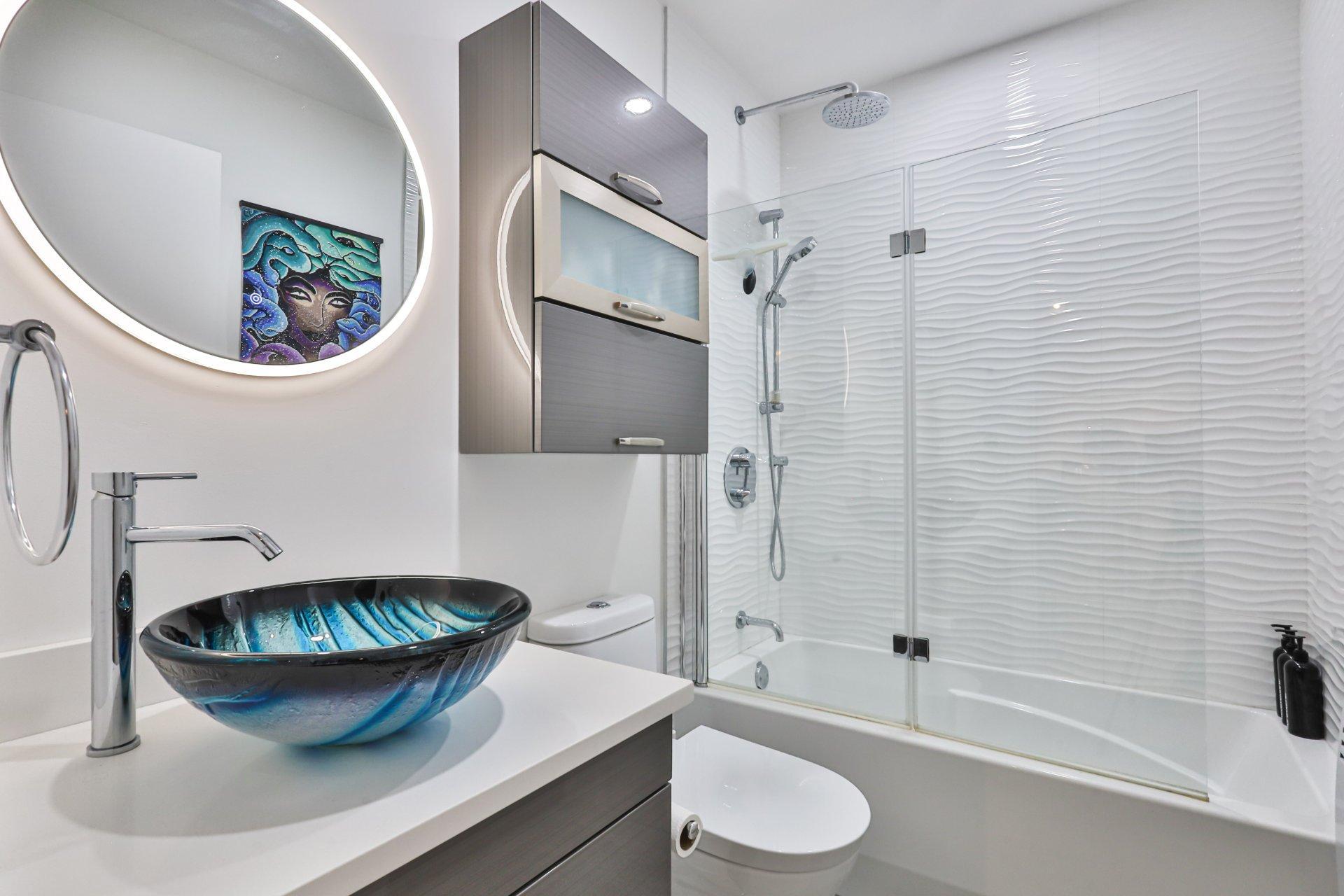 









7075


Rue Bombardier

, 207,
Montréal (Anjou),




QC
H1J2X1

