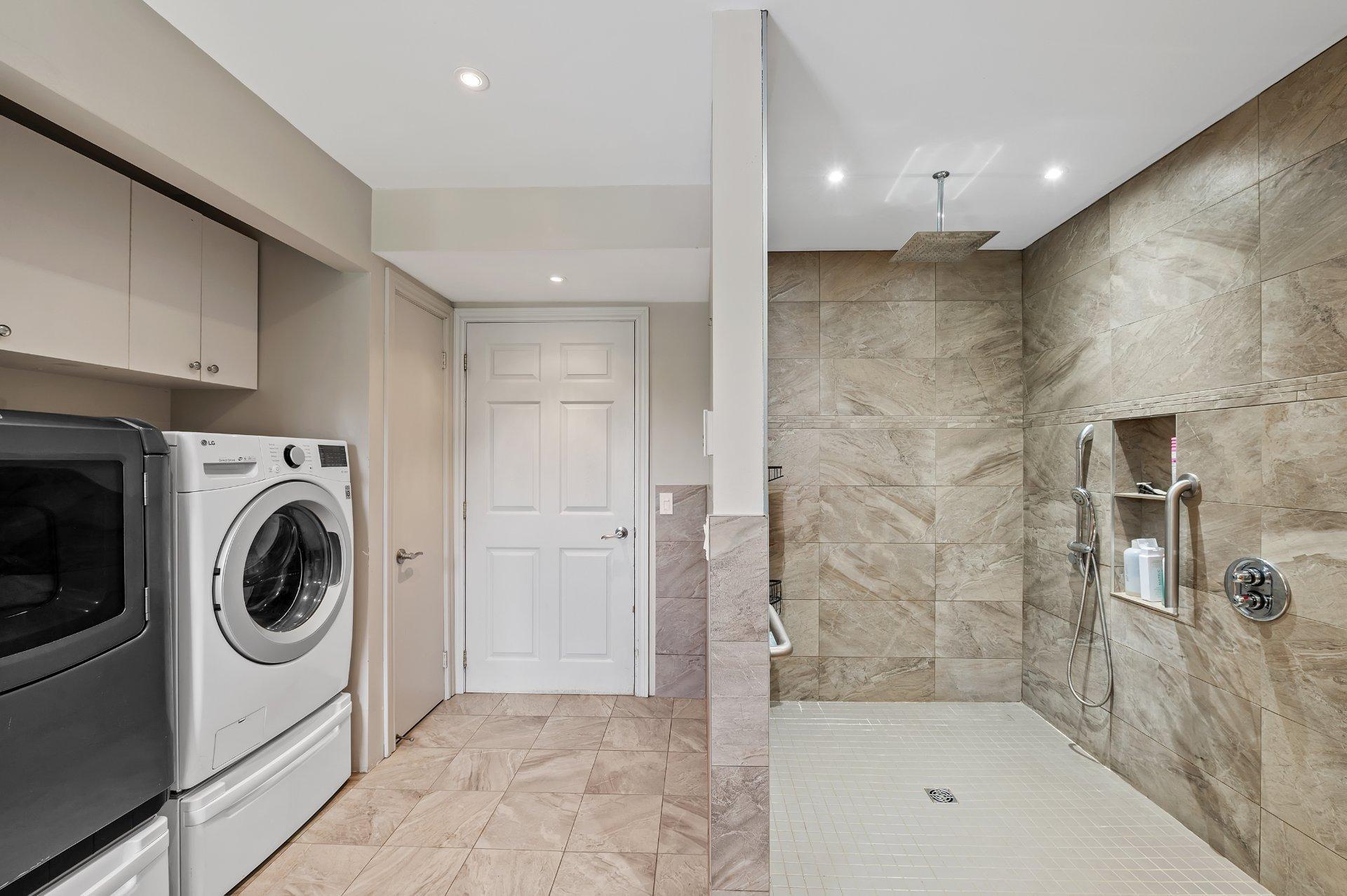 









9065

 - 9067


Ch. Ladouceur

,
Sainte-Agathe-des-Monts,







QC
J8C3R8

