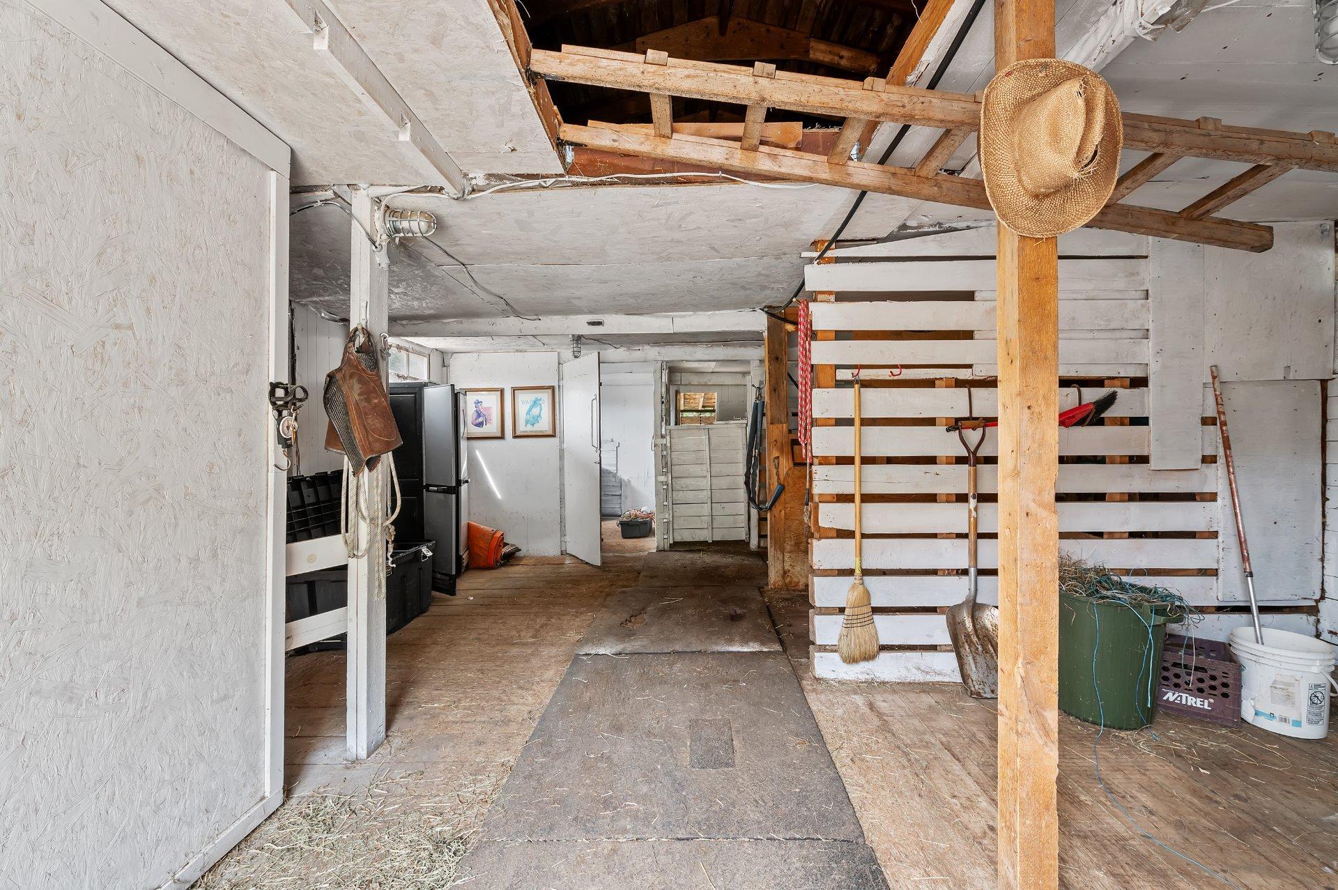 









9065

 - 9067


Ch. Ladouceur

,
Sainte-Agathe-des-Monts,







QC
J8C3R8

