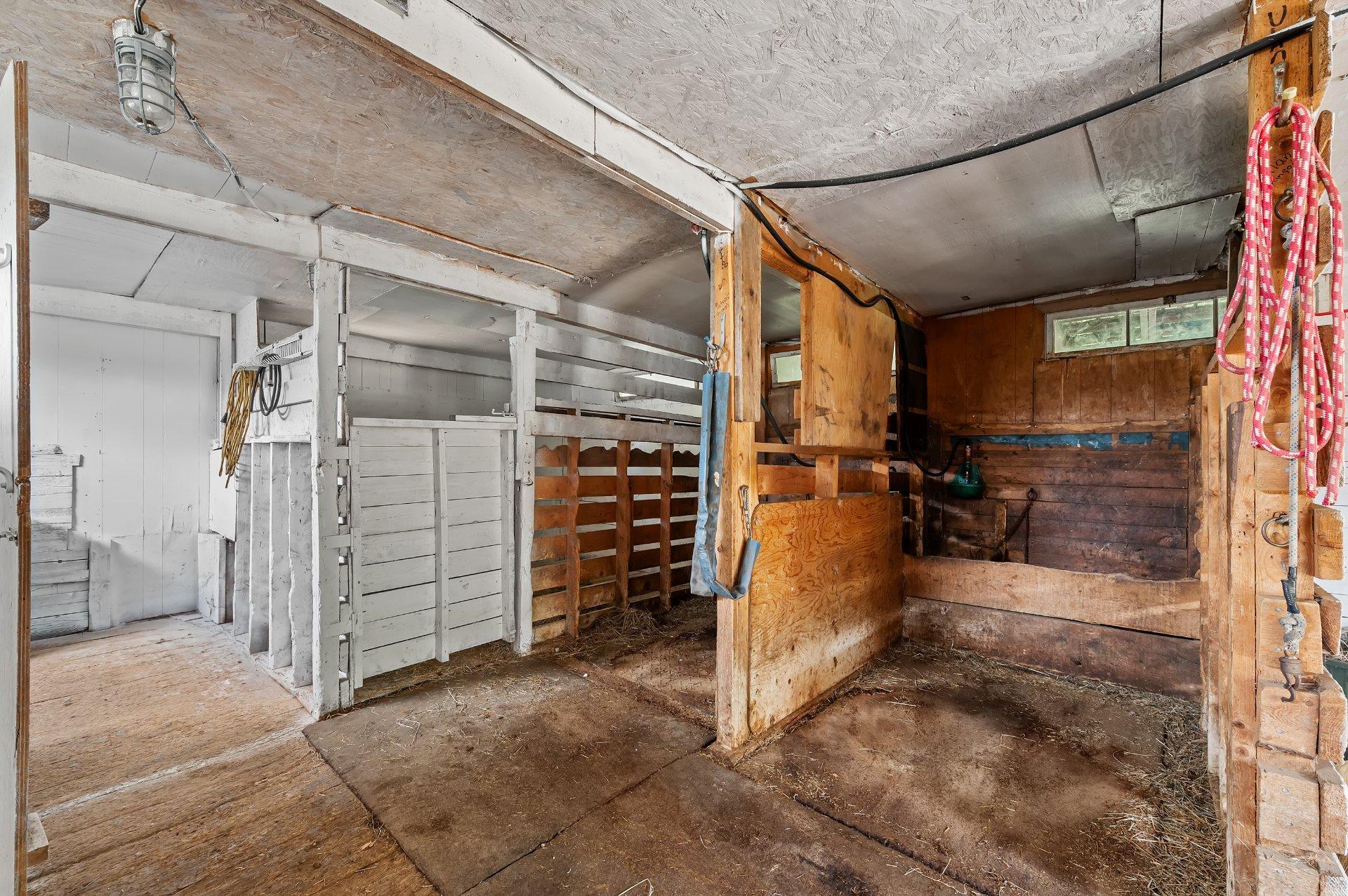 









9065

 - 9067


Ch. Ladouceur

,
Sainte-Agathe-des-Monts,







QC
J8C3R8

