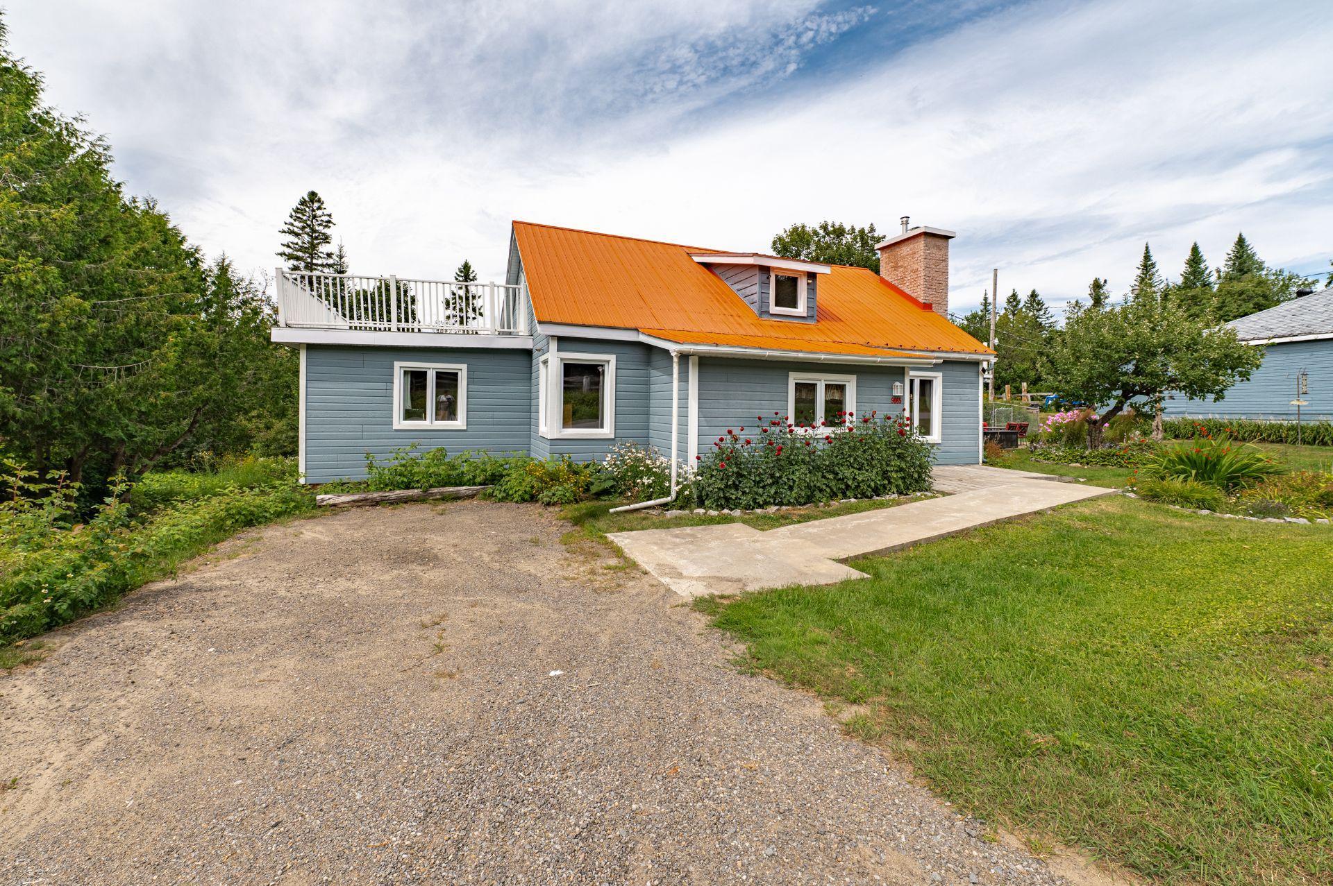 









9065

 - 9067


Ch. Ladouceur

,
Sainte-Agathe-des-Monts,







QC
J8C3R8

