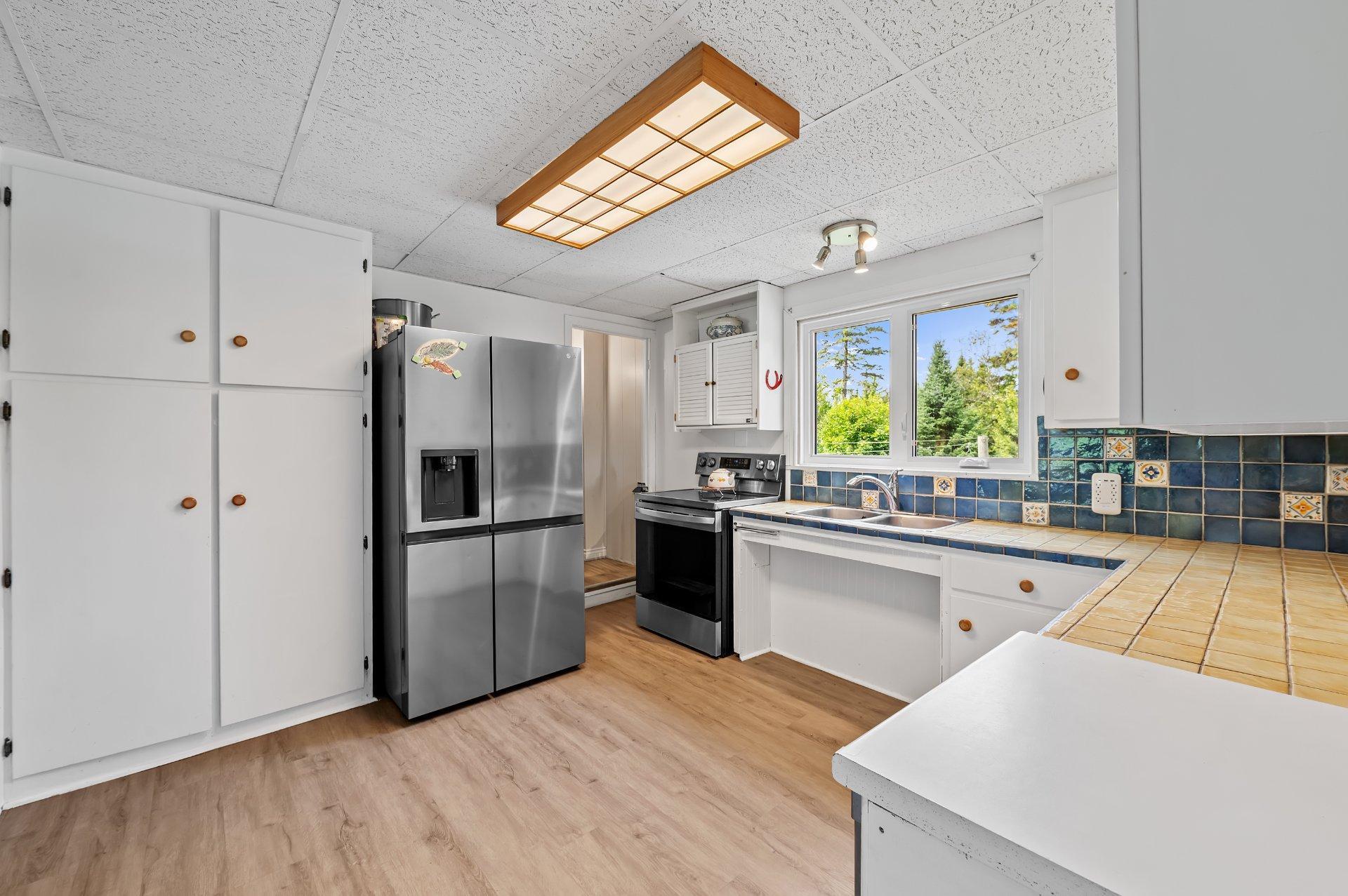 









9065

 - 9067


Ch. Ladouceur

,
Sainte-Agathe-des-Monts,







QC
J8C3R8

