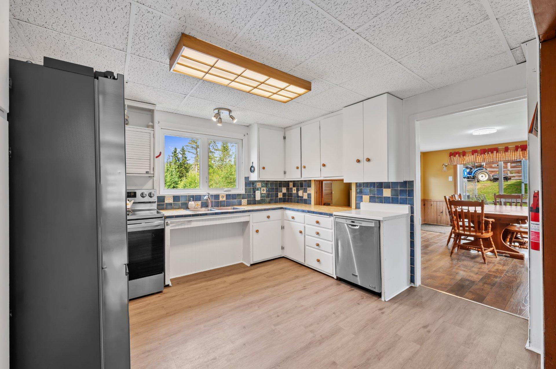 









9065

 - 9067


Ch. Ladouceur

,
Sainte-Agathe-des-Monts,







QC
J8C3R8

