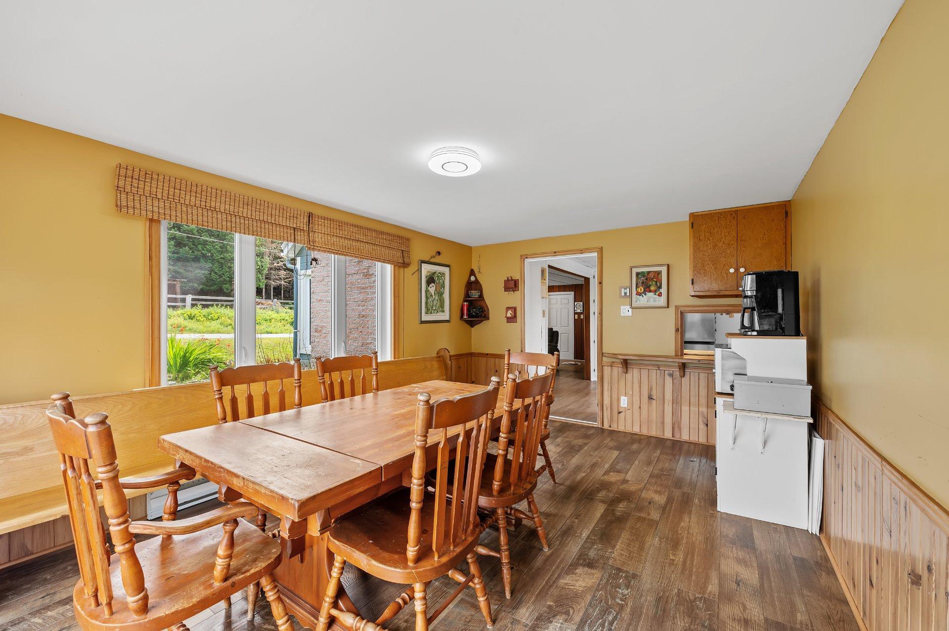 









9065

 - 9067


Ch. Ladouceur

,
Sainte-Agathe-des-Monts,







QC
J8C3R8

