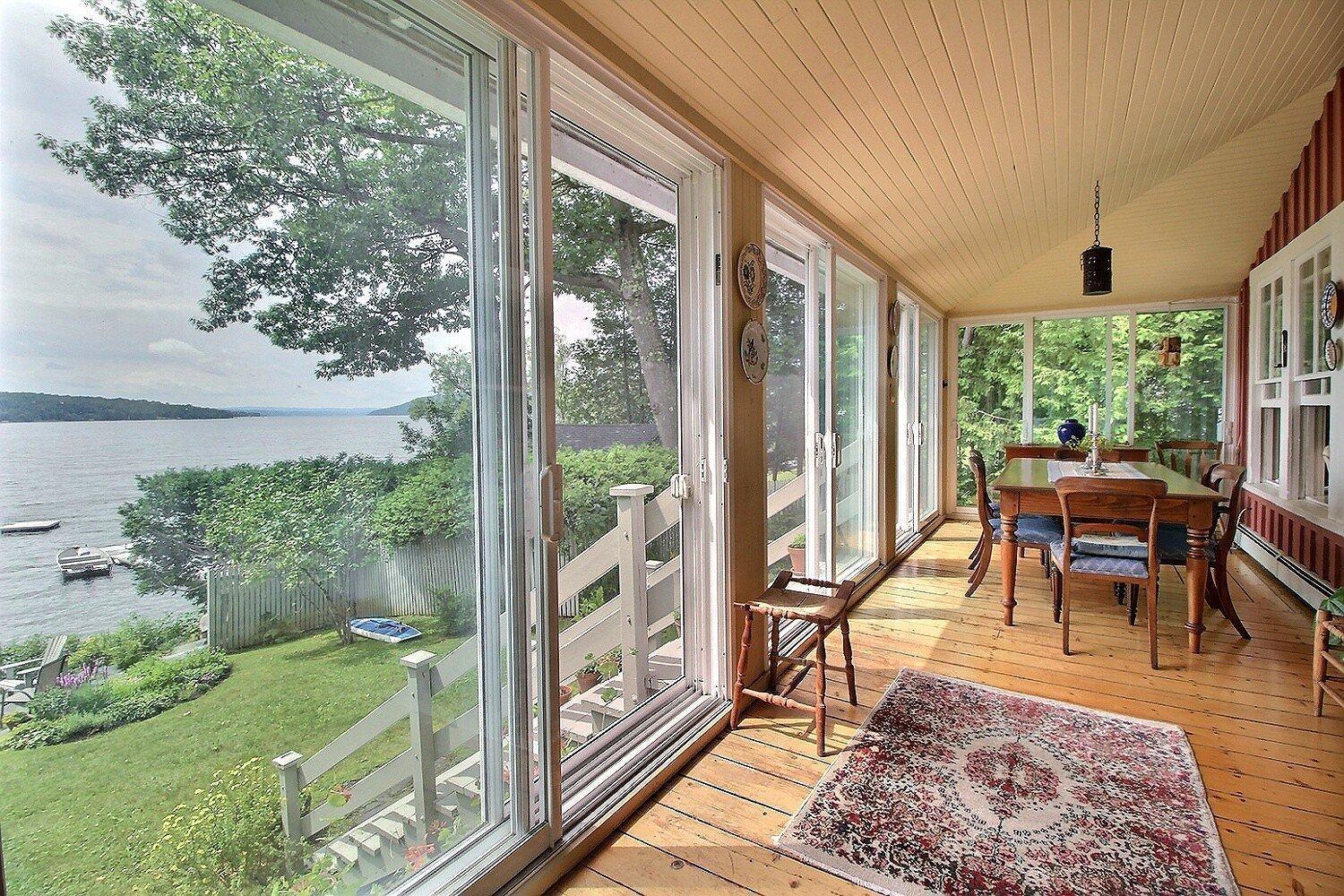 









4205


Ch. Magog

,
North Hatley,




QC
J0B2C0

