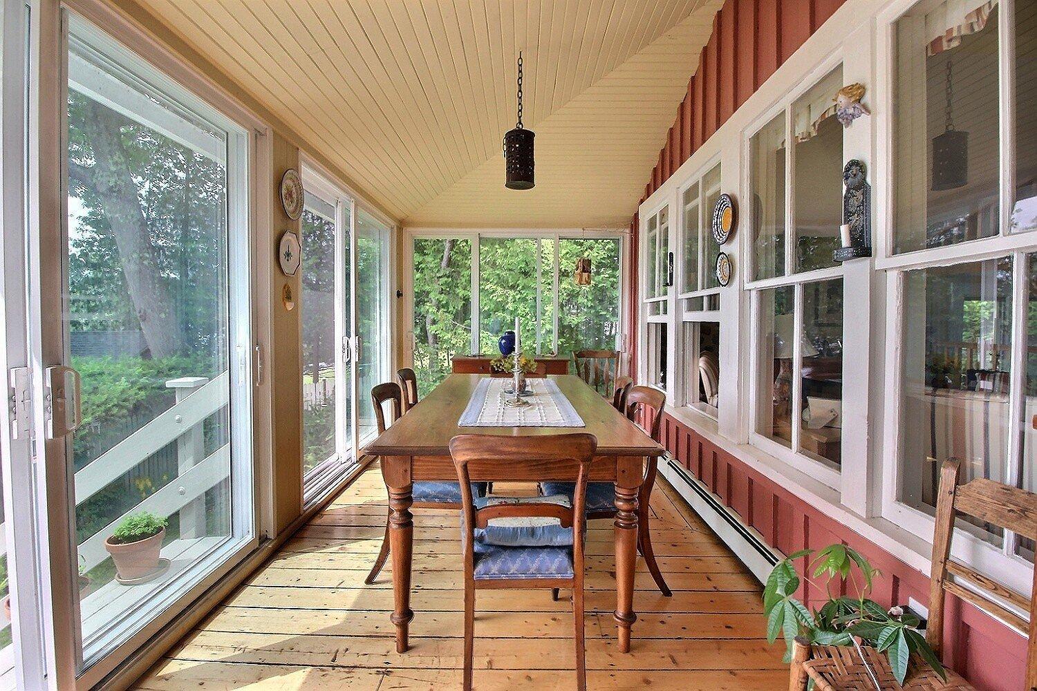 









4205


Ch. Magog

,
North Hatley,




QC
J0B2C0

