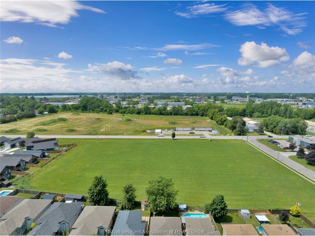 









900


Park

Avenue West,
Chatham,







ON
N7M 0M9

