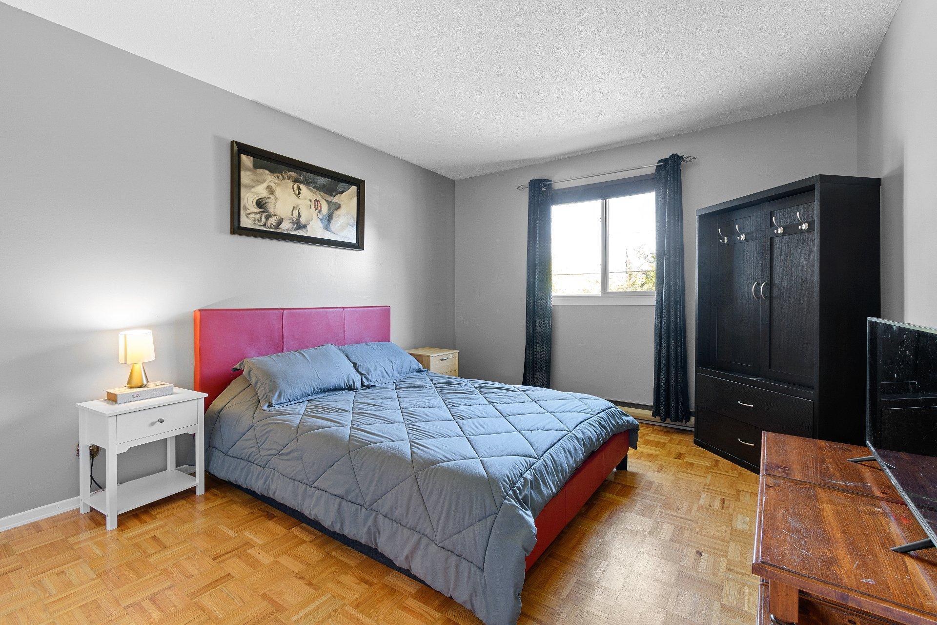 









334


Ch. des Outaouais

,
L'Île-du-Grand-Calumet,




QC
J0X1J0

