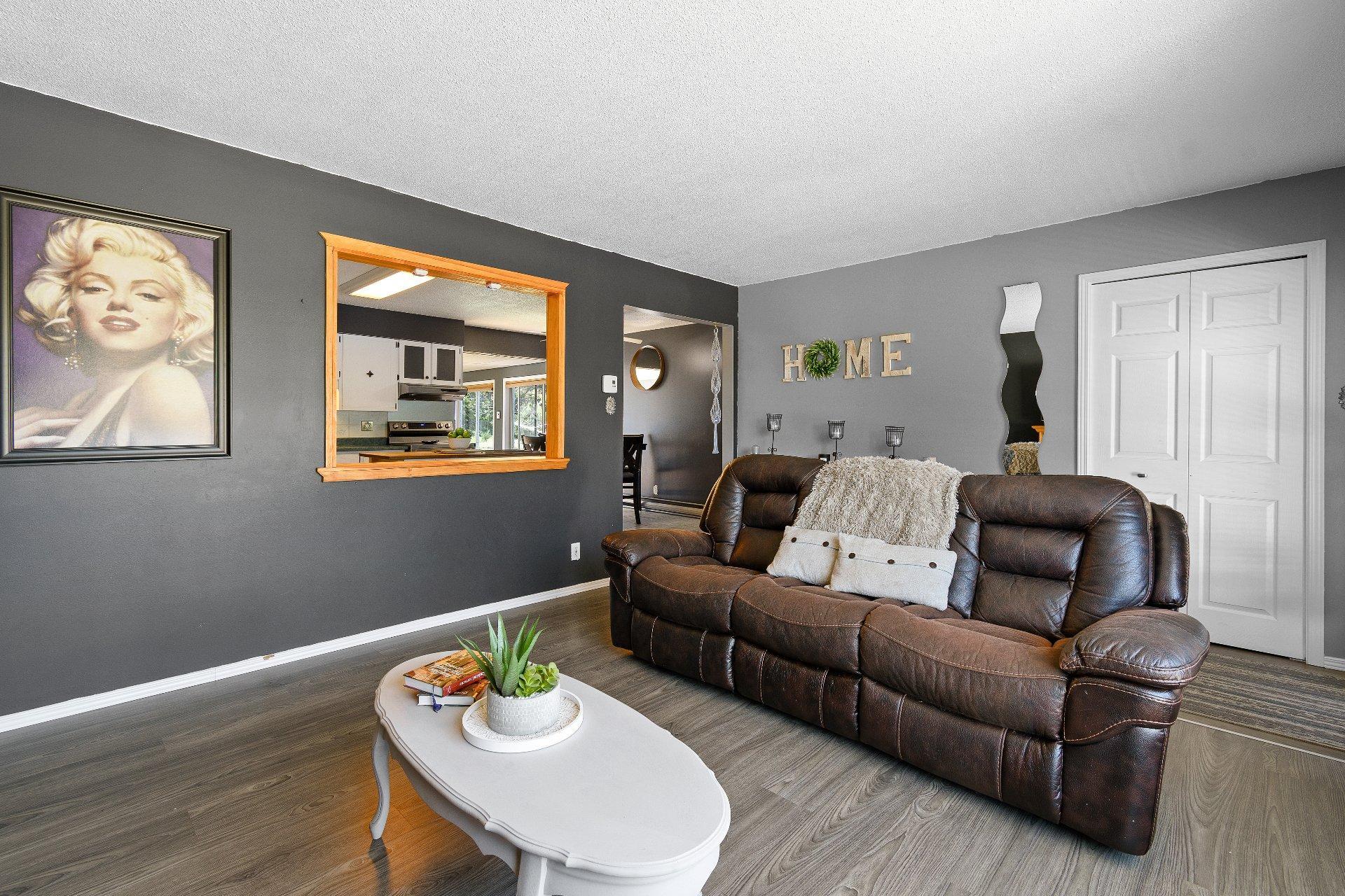 









334


Ch. des Outaouais

,
L'Île-du-Grand-Calumet,




QC
J0X1J0

