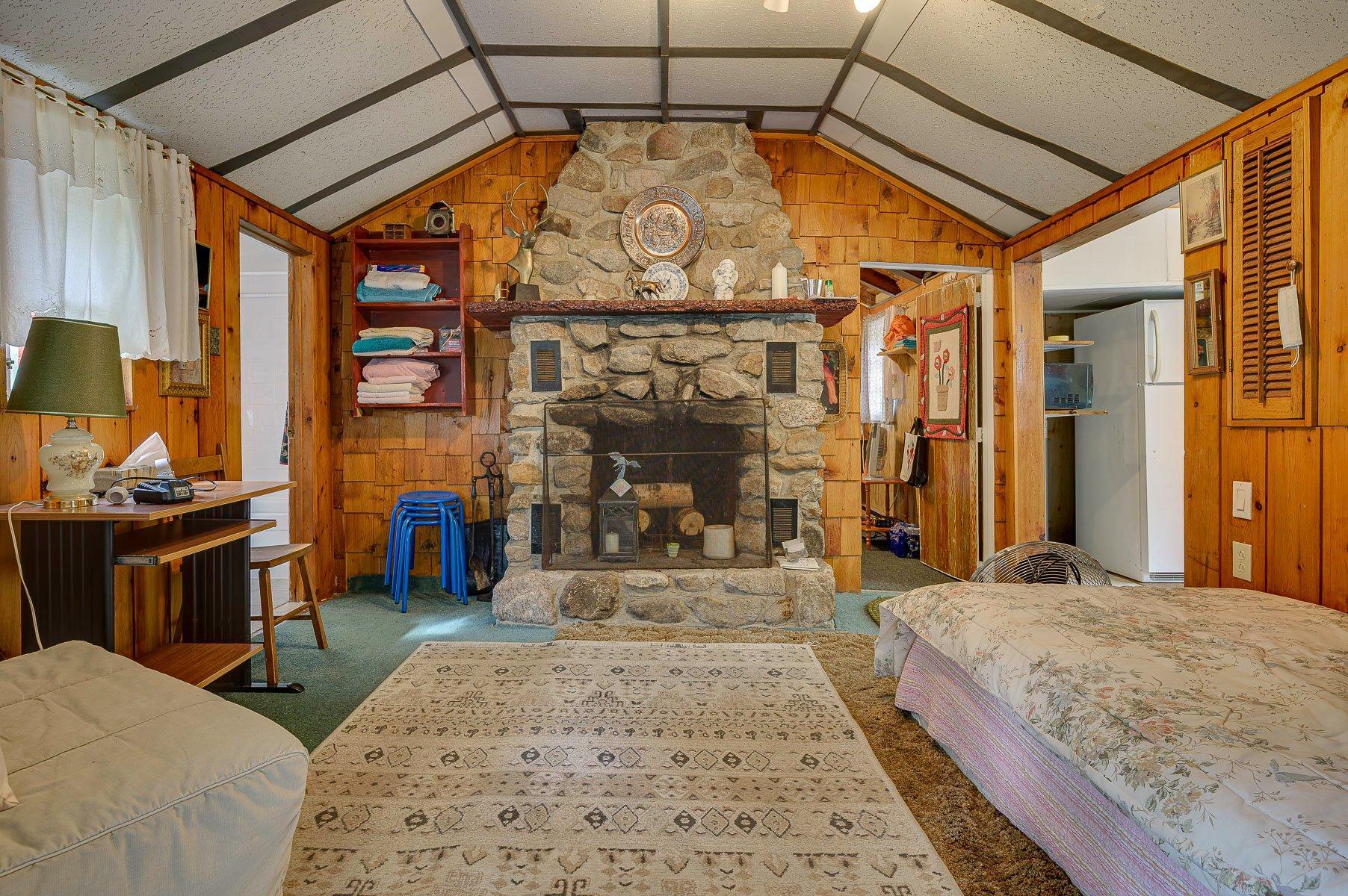 









686


Mtée Ste-Marie

,
Wentworth-Nord,




QC
J0T1Y0

