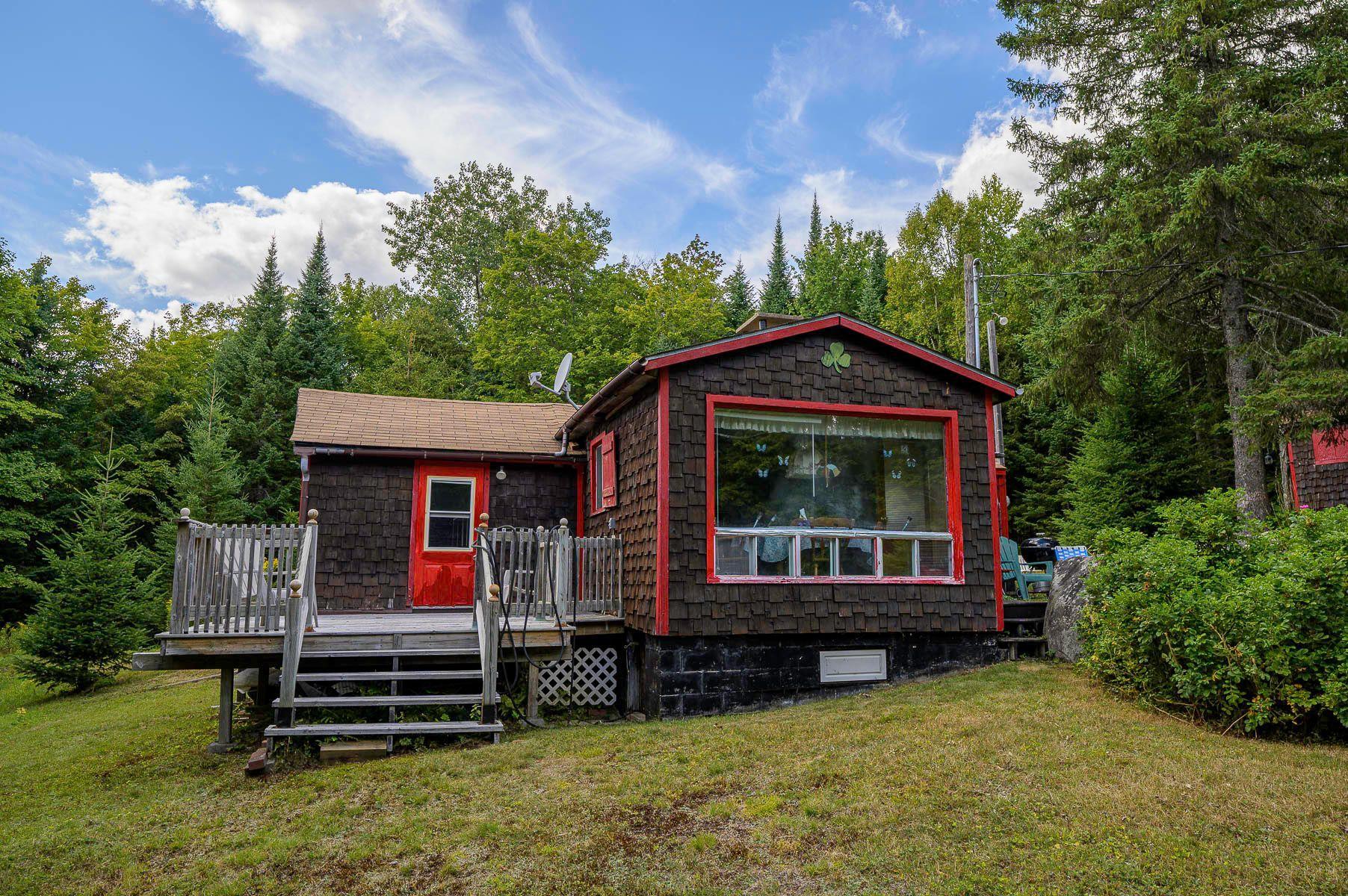 









686


Mtée Ste-Marie

,
Wentworth-Nord,




QC
J0T1Y0

