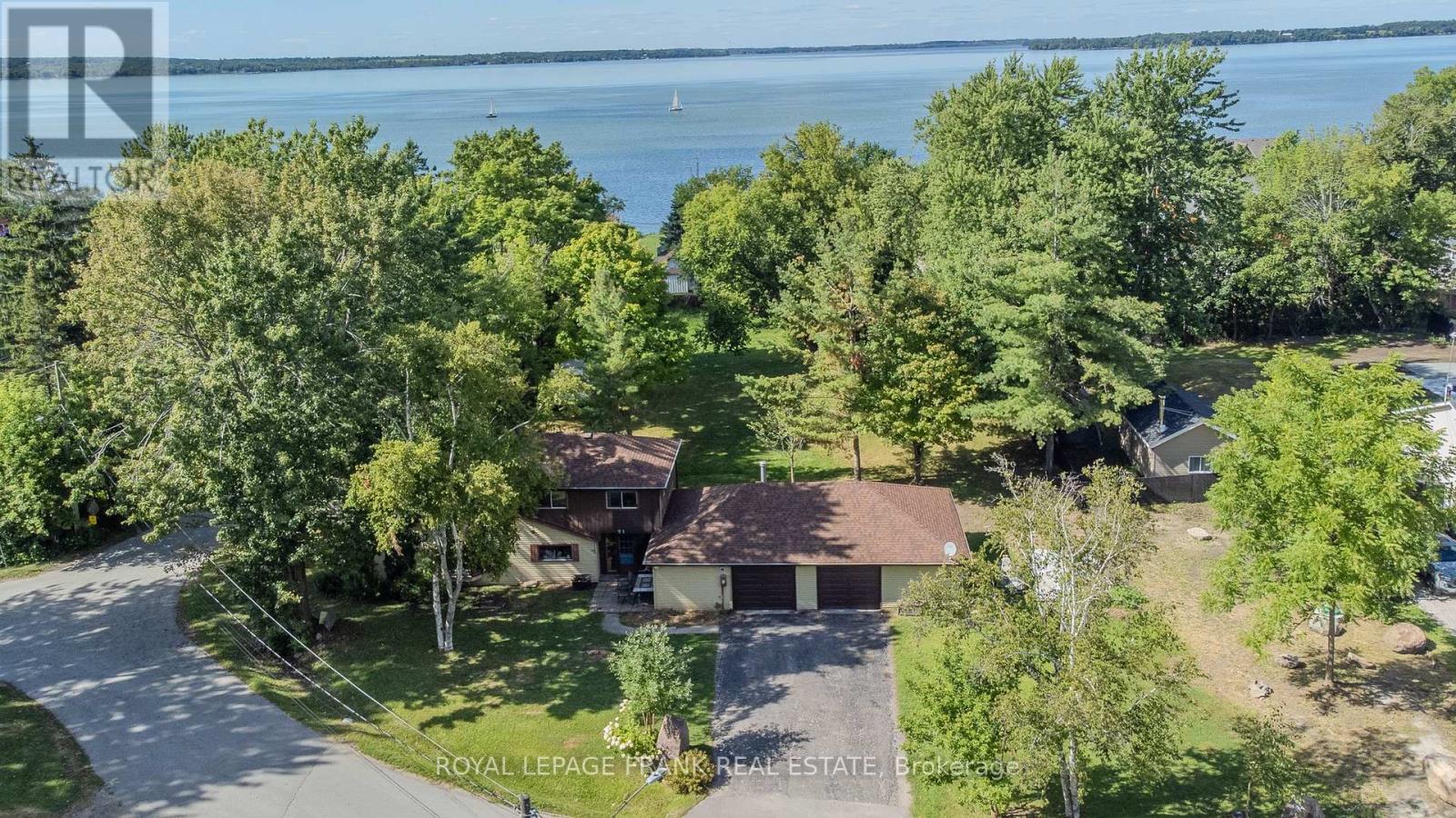 












91 CENTRE STREET

,
Scugog,




Ontario
L0B1E0

