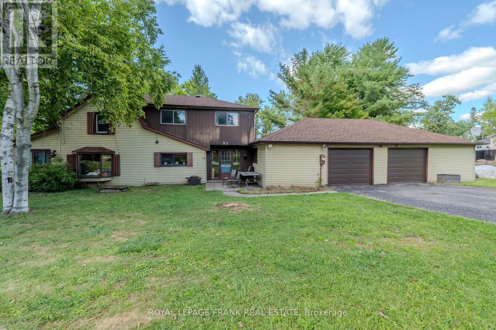 












91 CENTRE STREET

,
Scugog,




Ontario
L0B1E0

