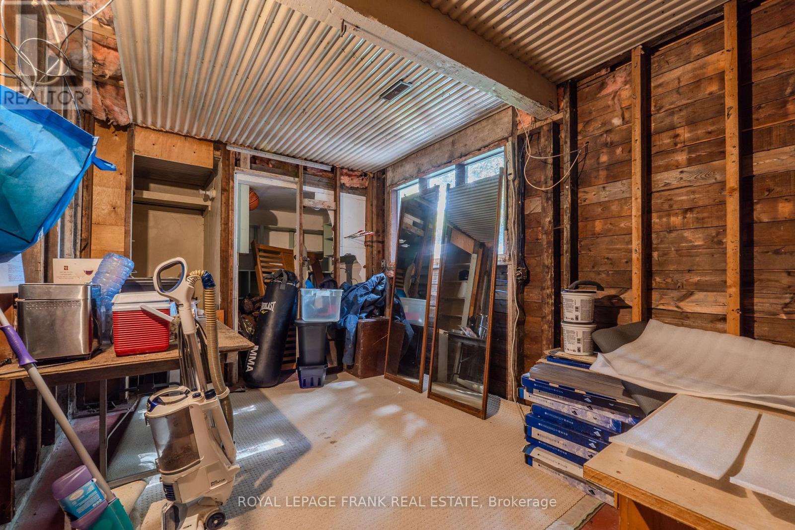












91 CENTRE STREET

,
Scugog,




Ontario
L0B1E0

